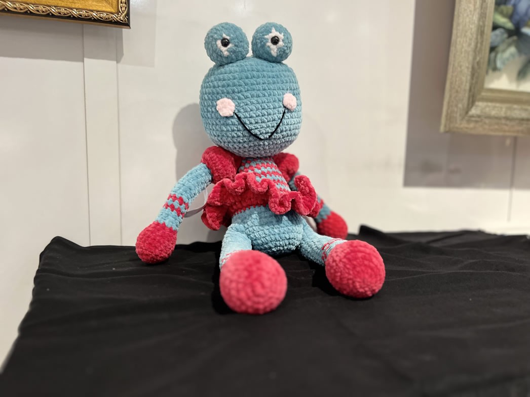 Amigurumi Örme Pembeli Kurbağa