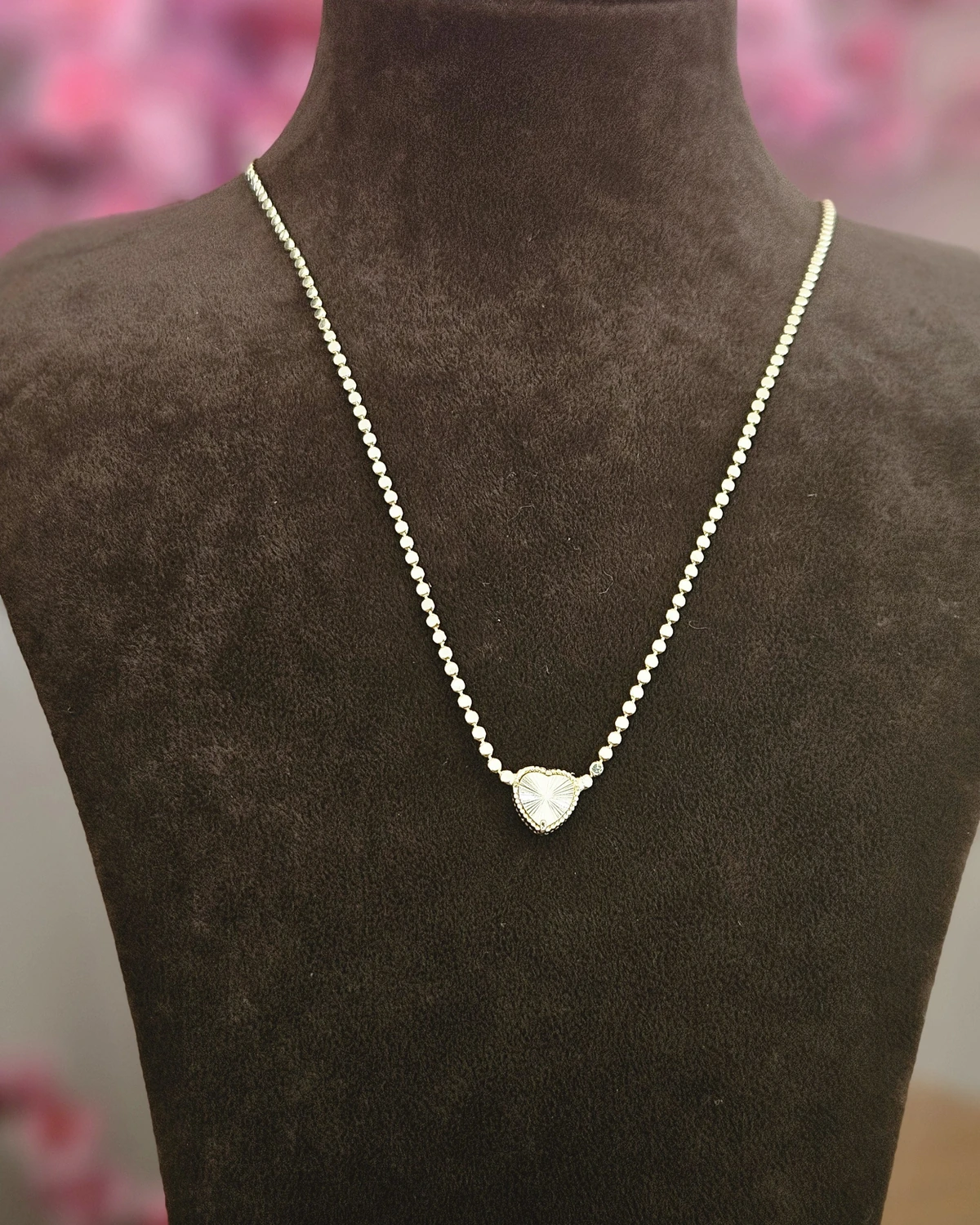 Lover’s Knot - Kalpli Altın Rengi Kolye