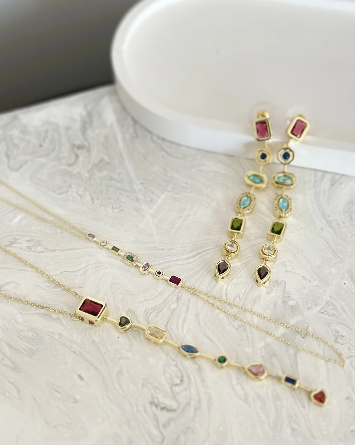 Aurora Stones - Renkli Taşlı Şahmeran