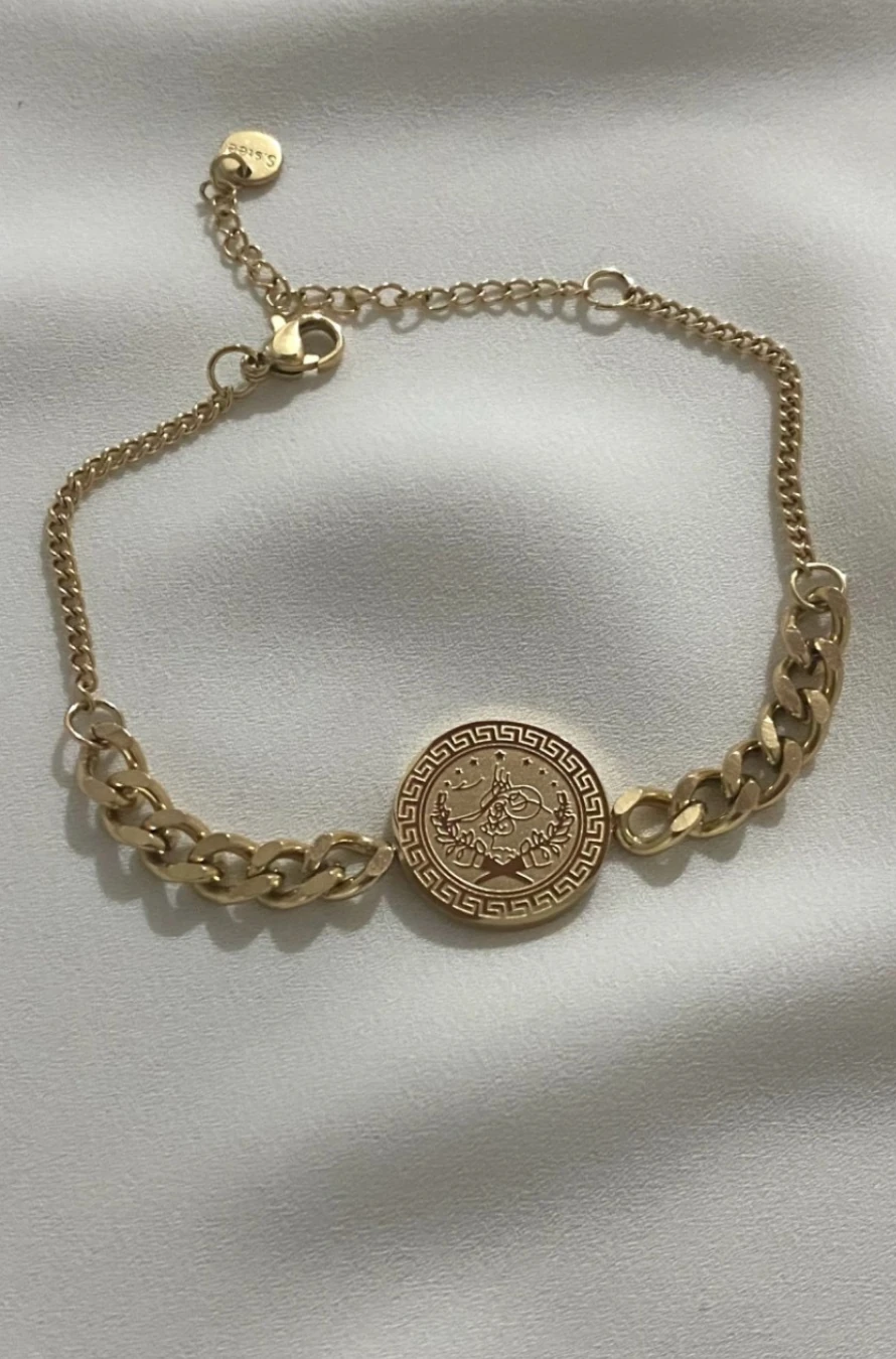 ÇEYREK ALTIN MODEL KARARMAZ ÇELİK ALTIN RENKLİ BİLEKLİK