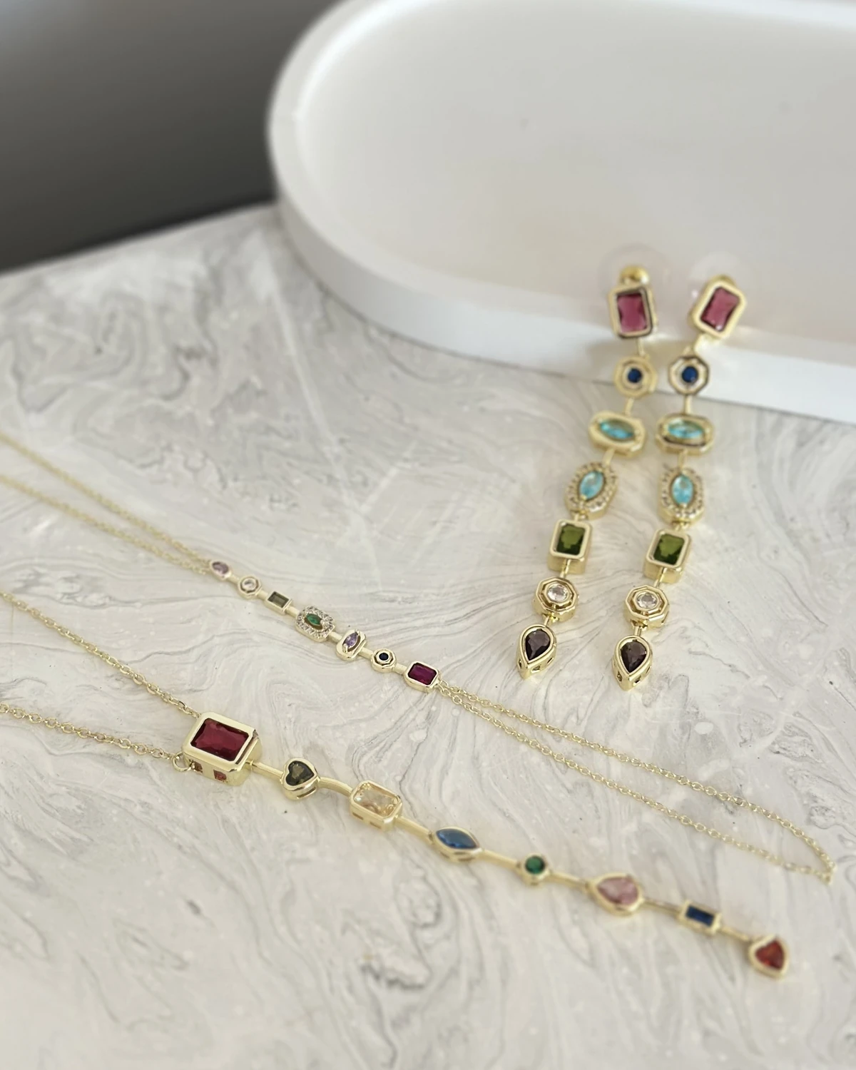 Aurora Stones - Renkli Taşlı Şahmeran