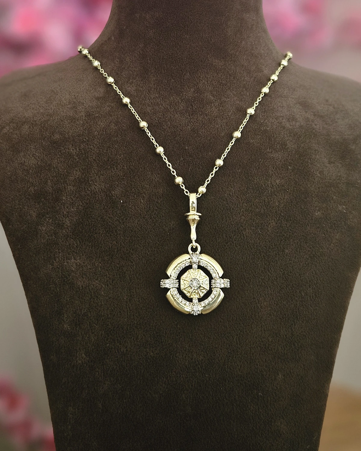 Crystal Gaze - Yuvarlak Taşlı Statement Kolye