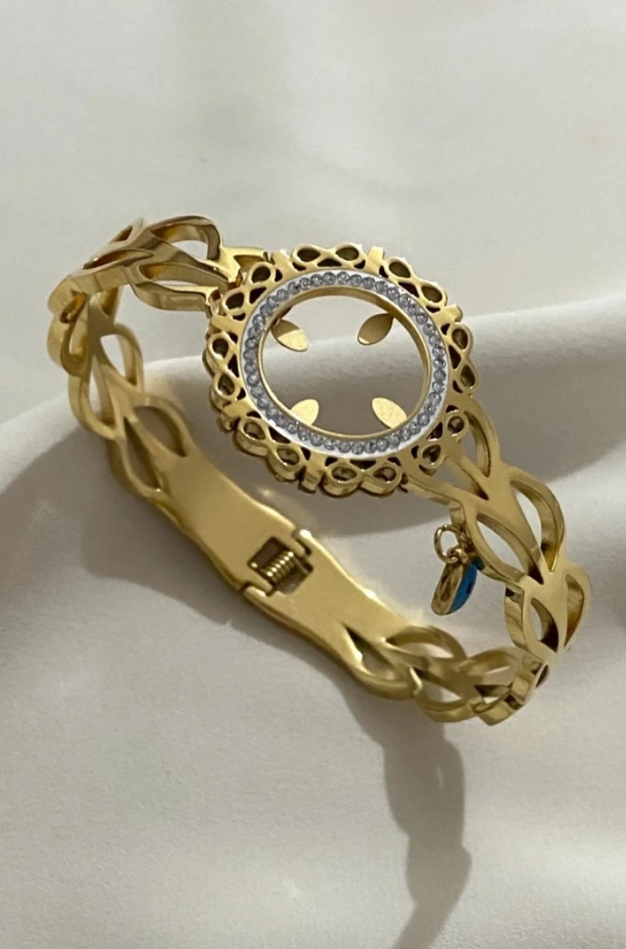 KADRAN MODEL NAZAR BONCUKLU KARARMAZ ÇELİK ALTIN RENKLİ BİLEKLİK