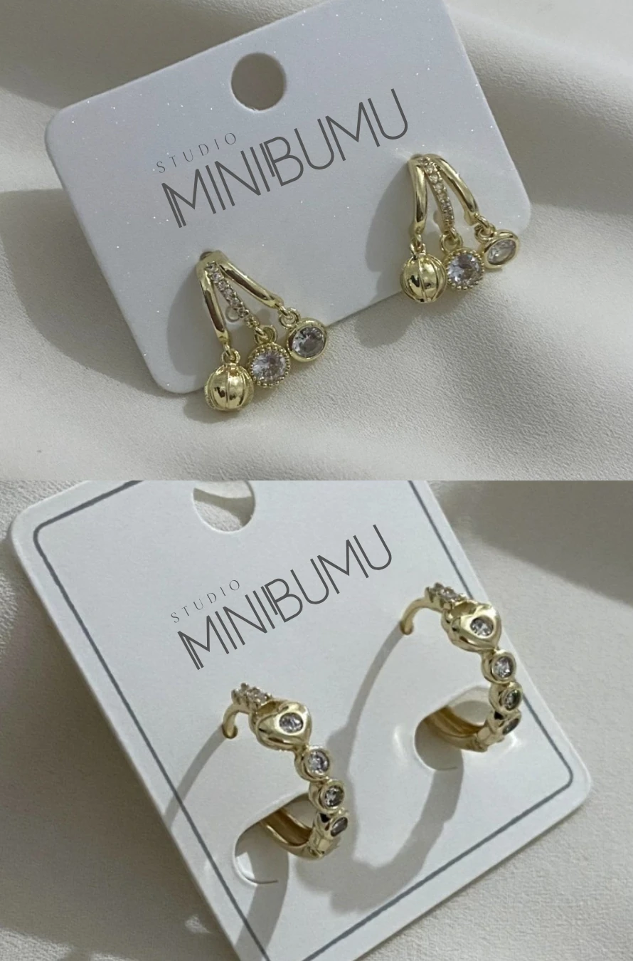 2 Çift Taşlı Kararmaz Çelik Altın Renkli Küpe Seti