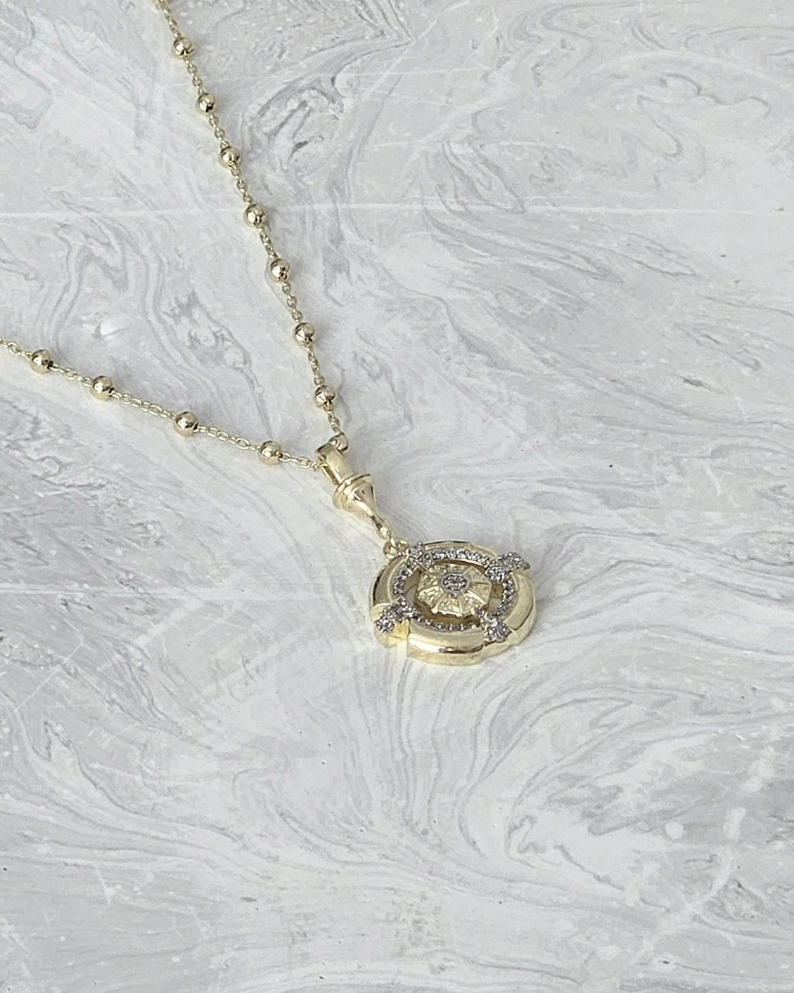 Crystal Gaze - Yuvarlak Taşlı Statement Kolye