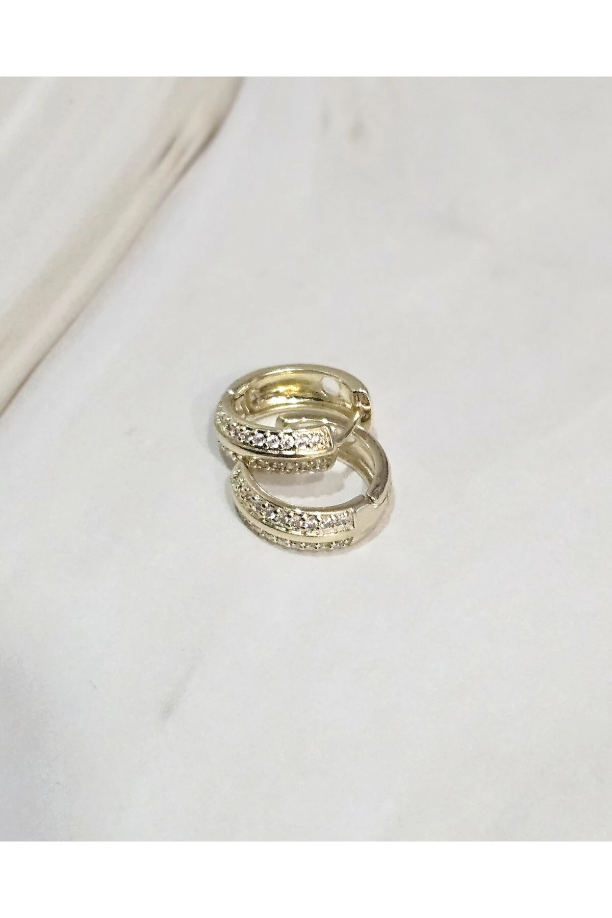 2’li Kararmayan Çelik Küpe Seti – Altın Renk, Kalp & Halka Taşlı