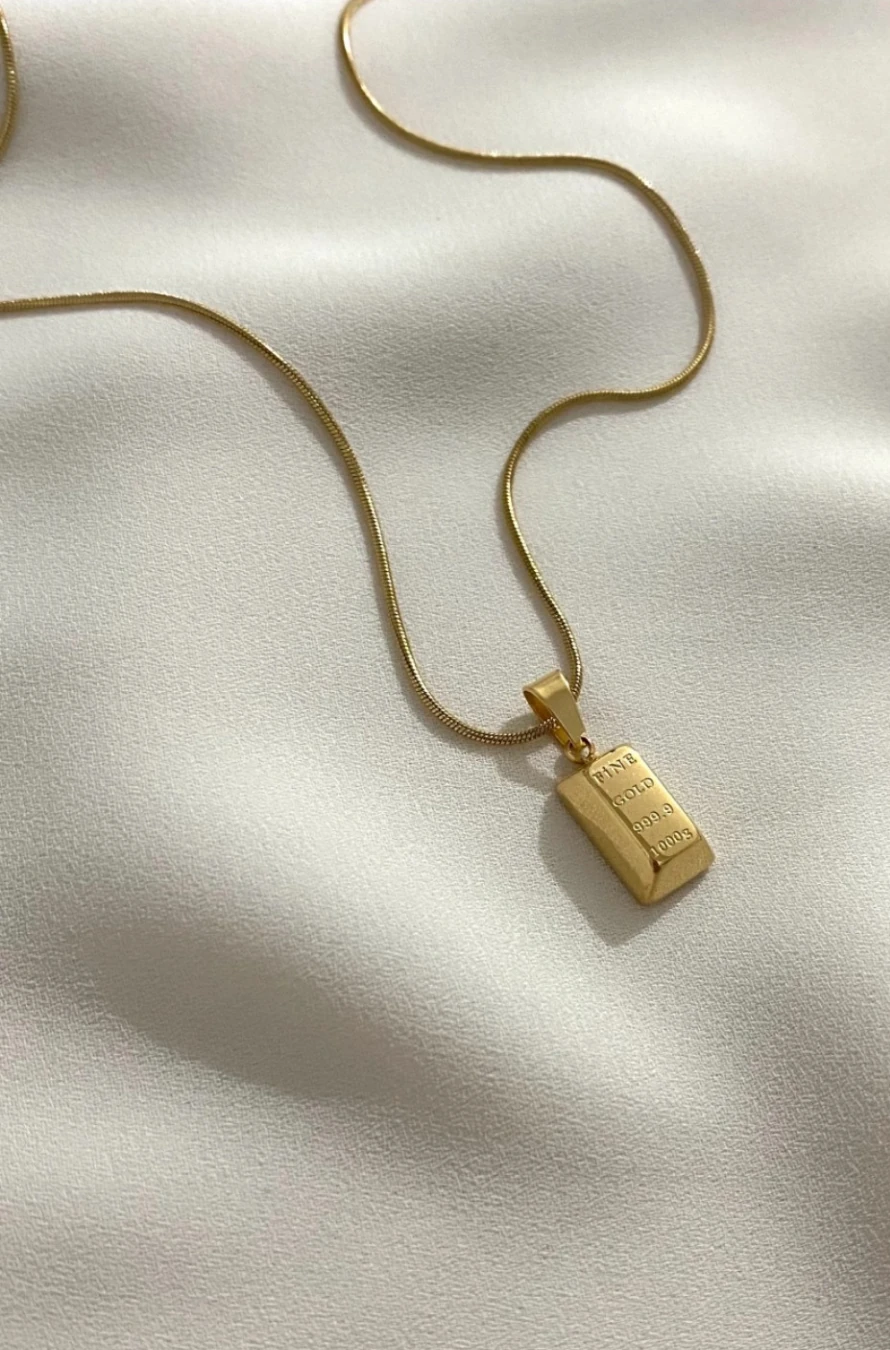 Külçe Altın Motifli Kararmaz Çelik Kolye