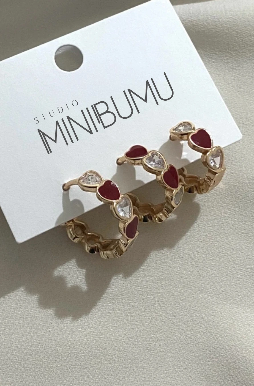 3 Kalpli Kararmaz Çelik Altın Renkli Küpe