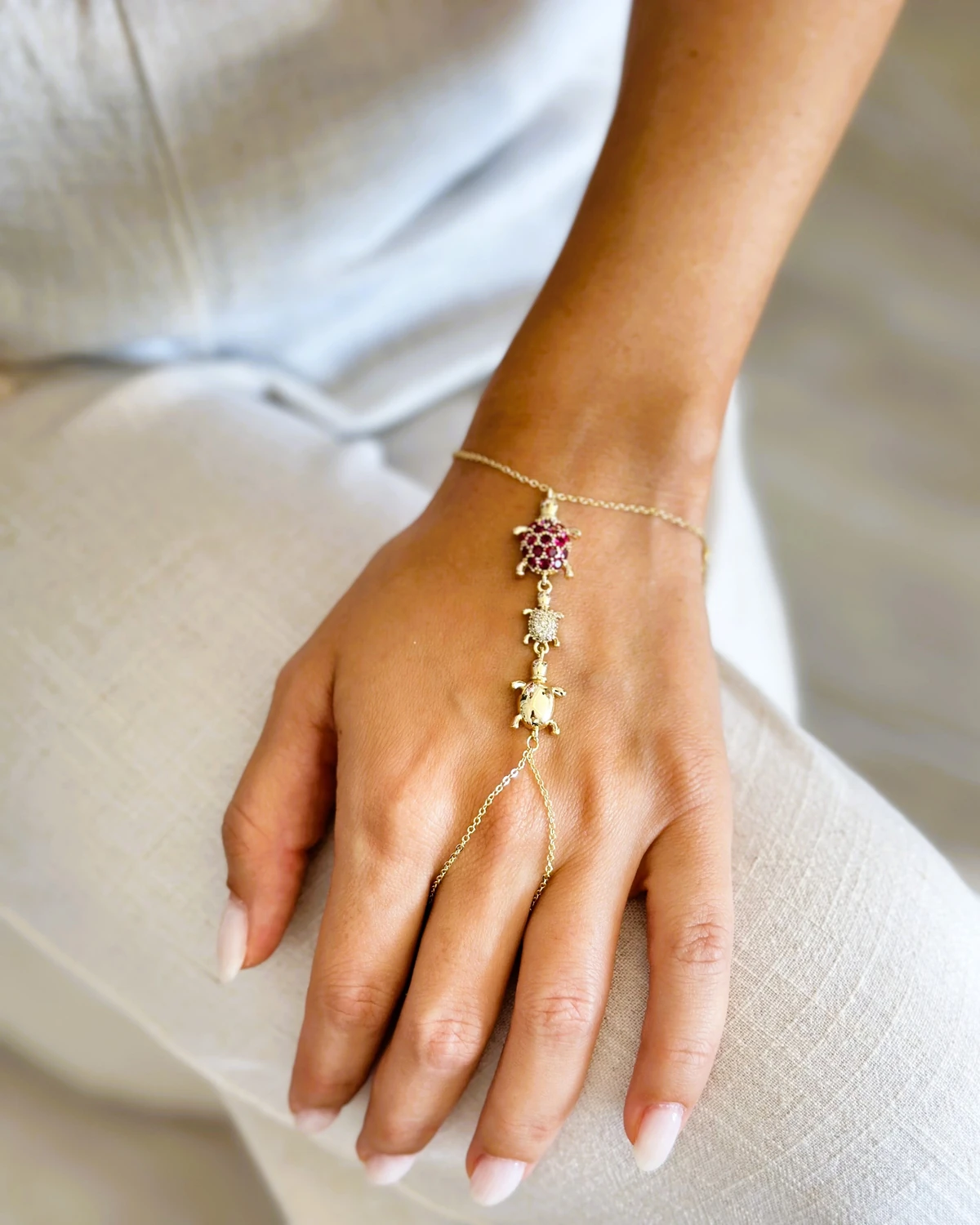 Pinky turtles - Pembe Taşlı Kaplumbağa Şahmeran