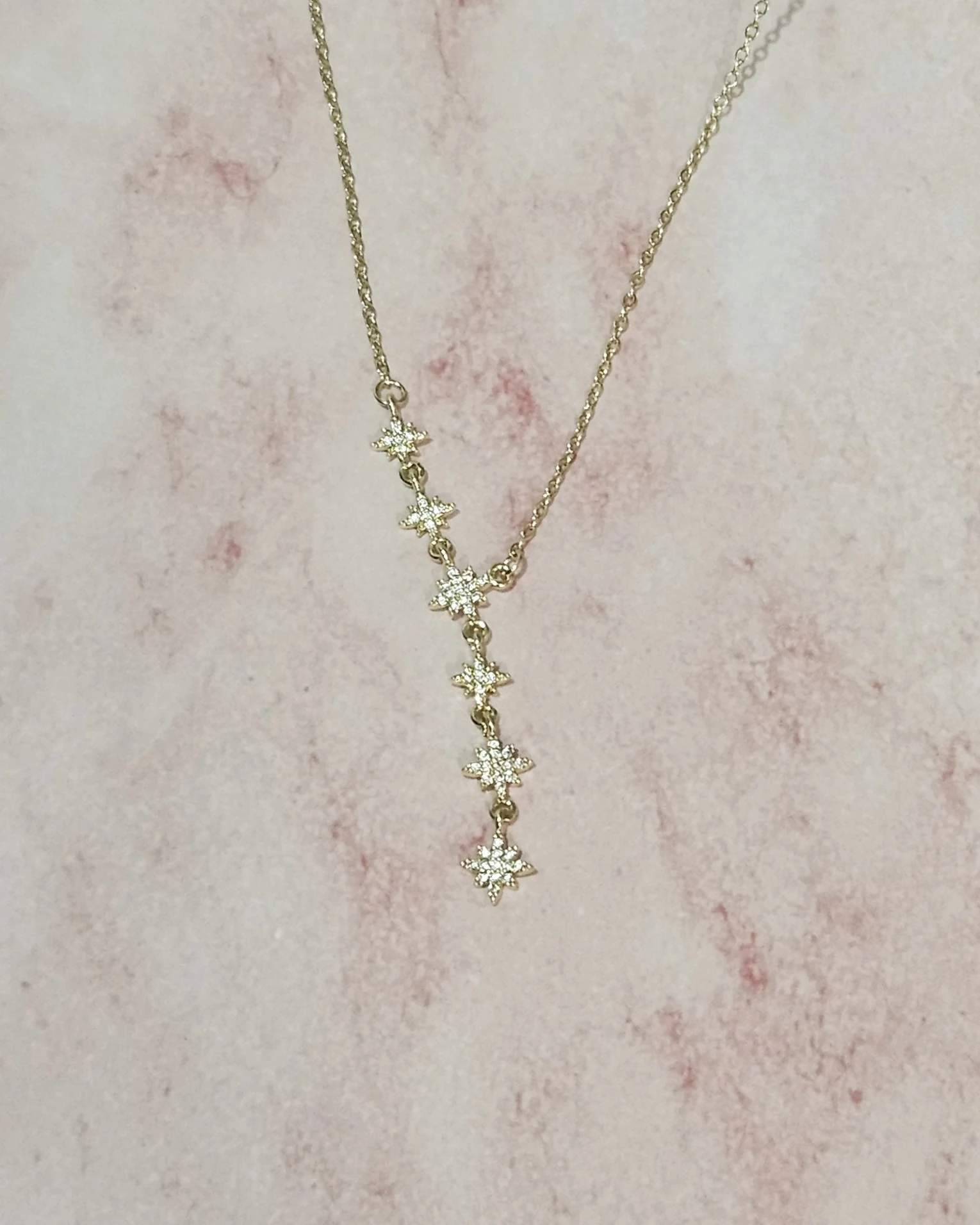 Y Form Yıldız Motifli Taşlı Kararmayan Çelik Kolye – Altın Renk Paslanmaz Çelik