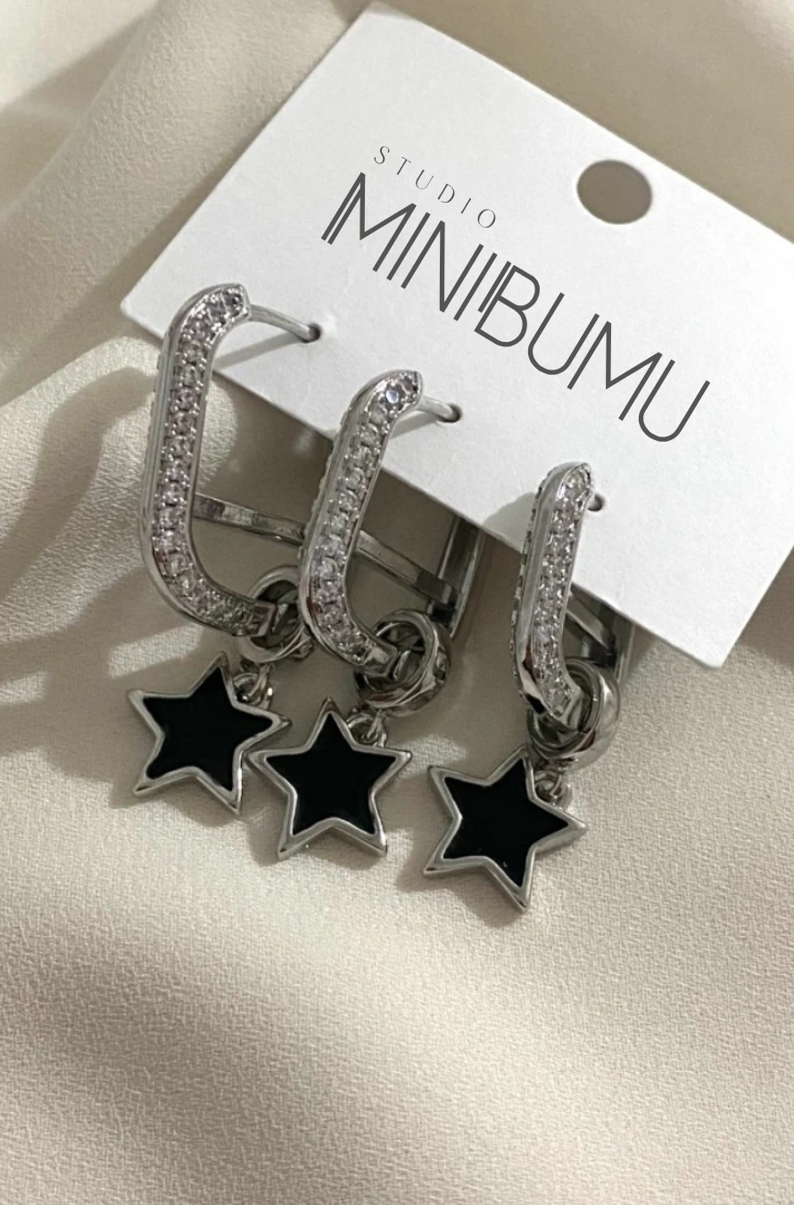 3 Yıldız Charmlı  Kararmaz Çelik Gümüş Renkli Halka Küpe