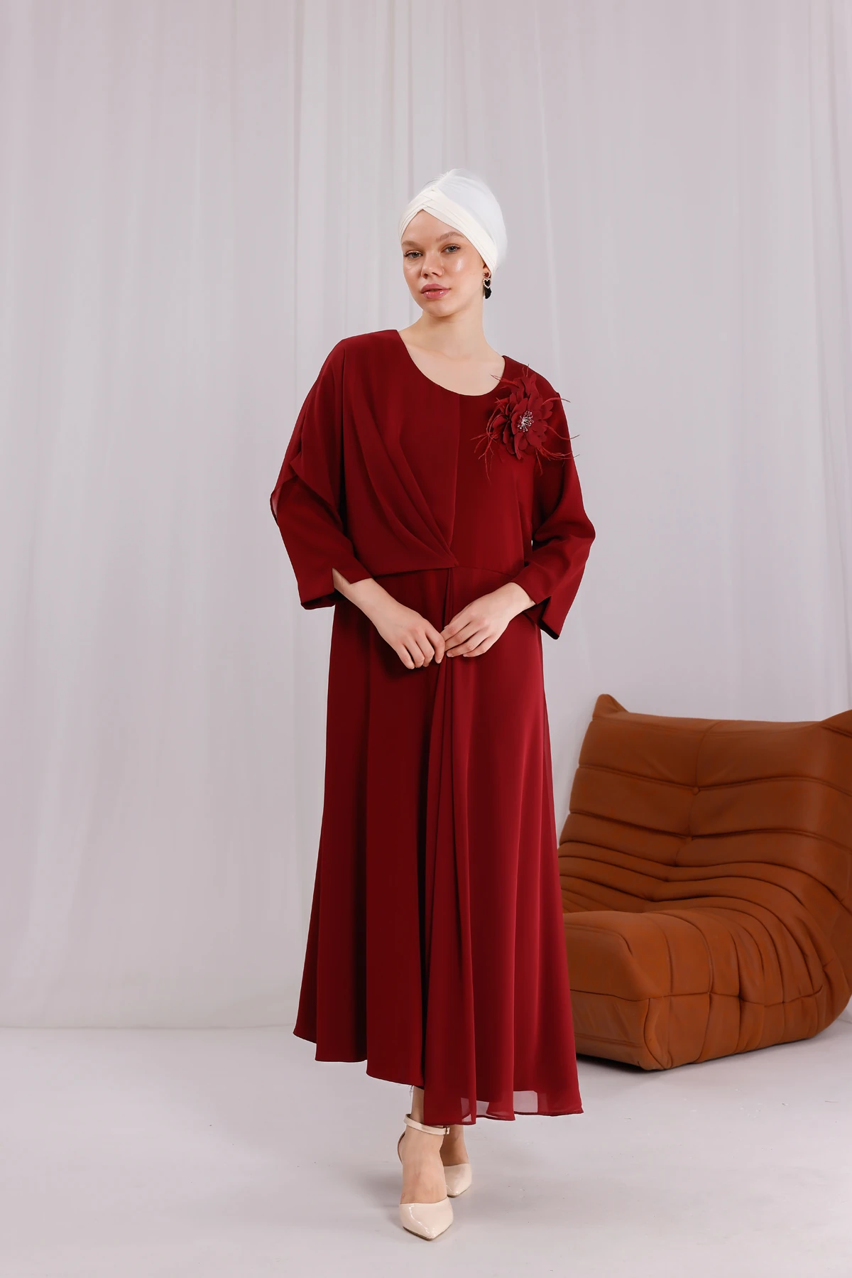 Flora Gül Aksesuar Detaylı Şifon Elbise 3262