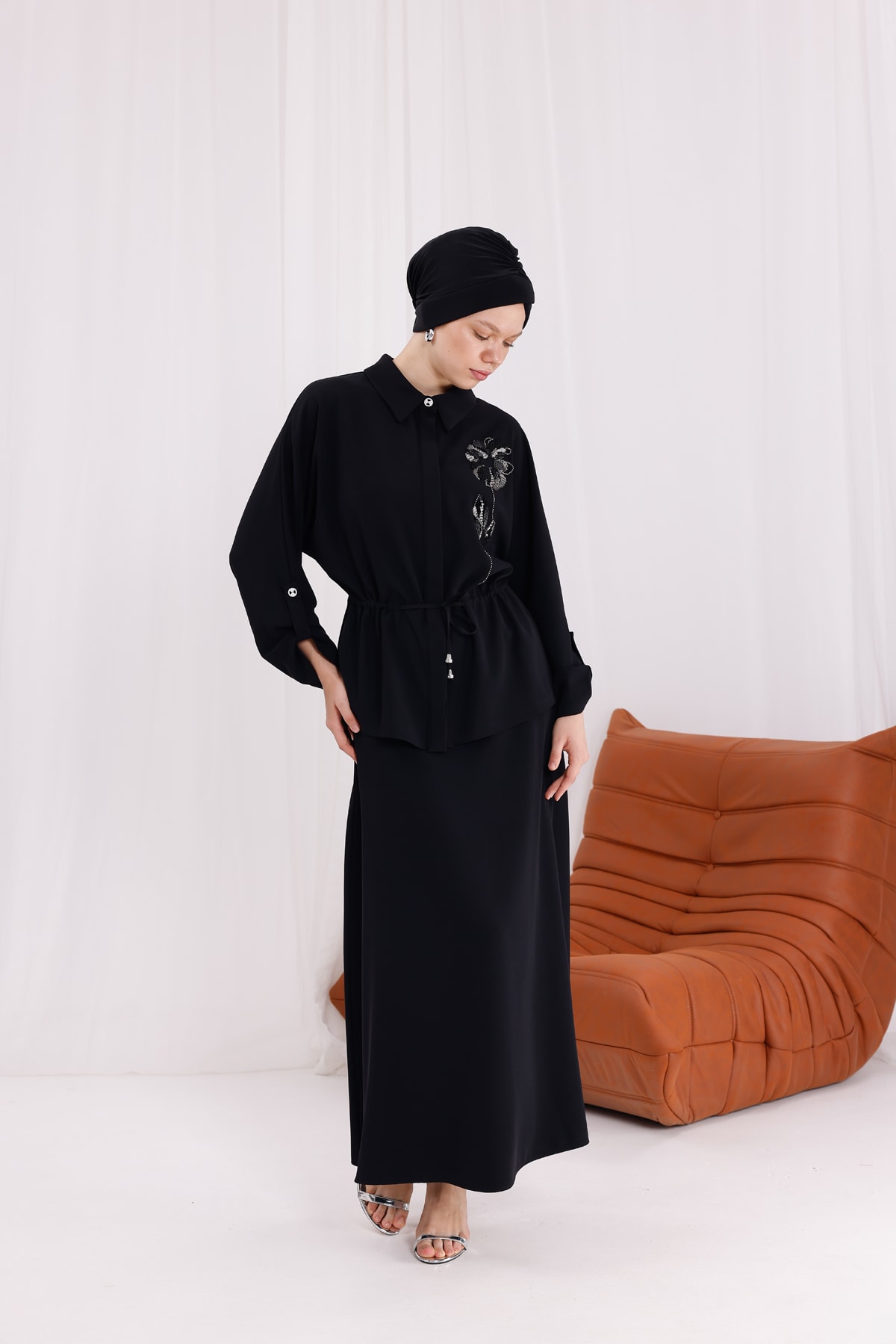 Fleur Desenli Nakış İşlemeli Kuşaklı Takım 3268
