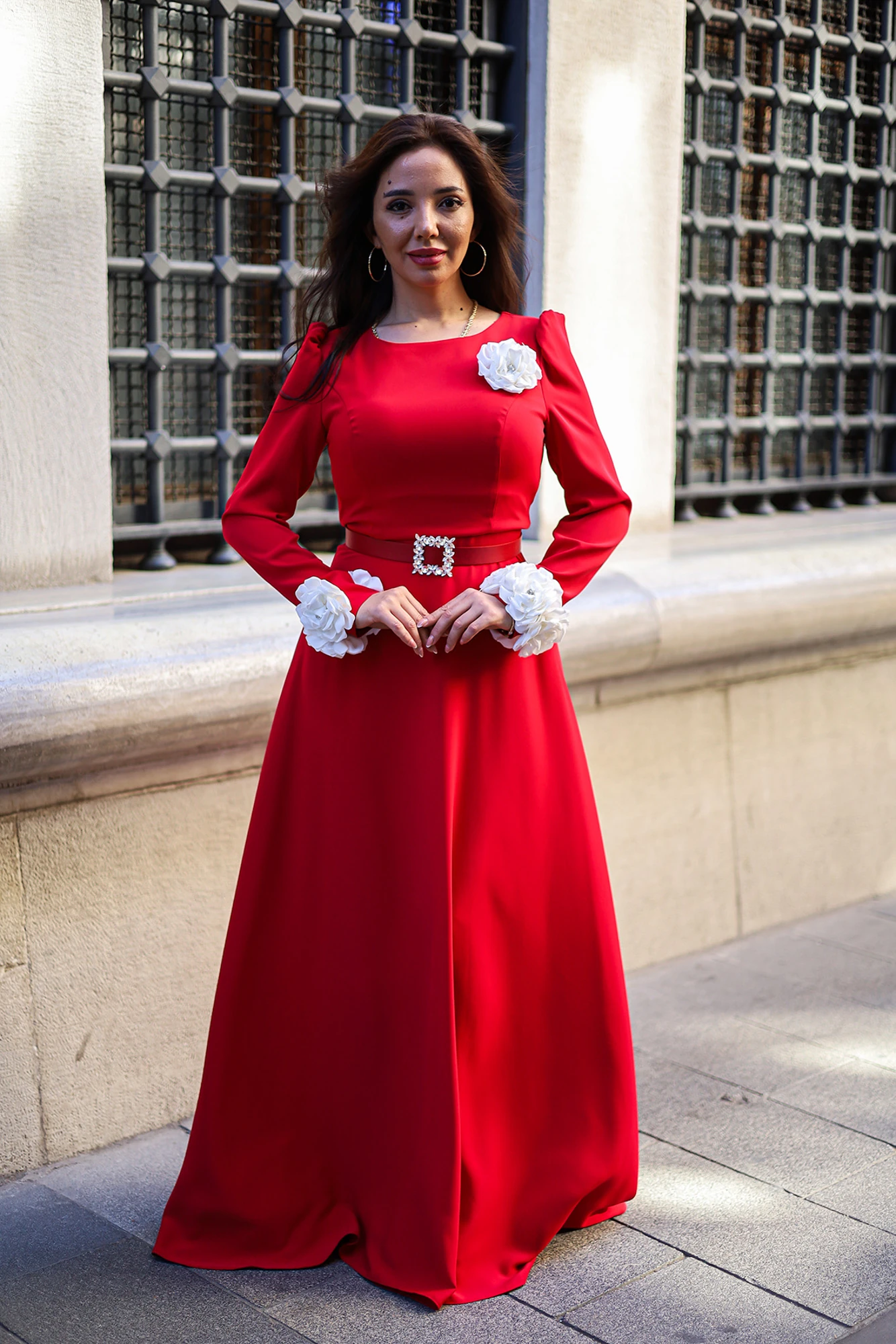 Gül Detaylı Uzun Elbise