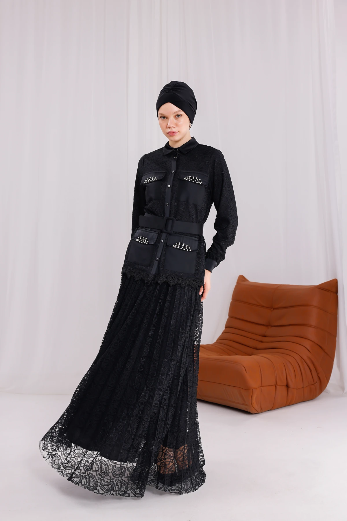 Duru Piliseli İşlemeli Takım – 3184