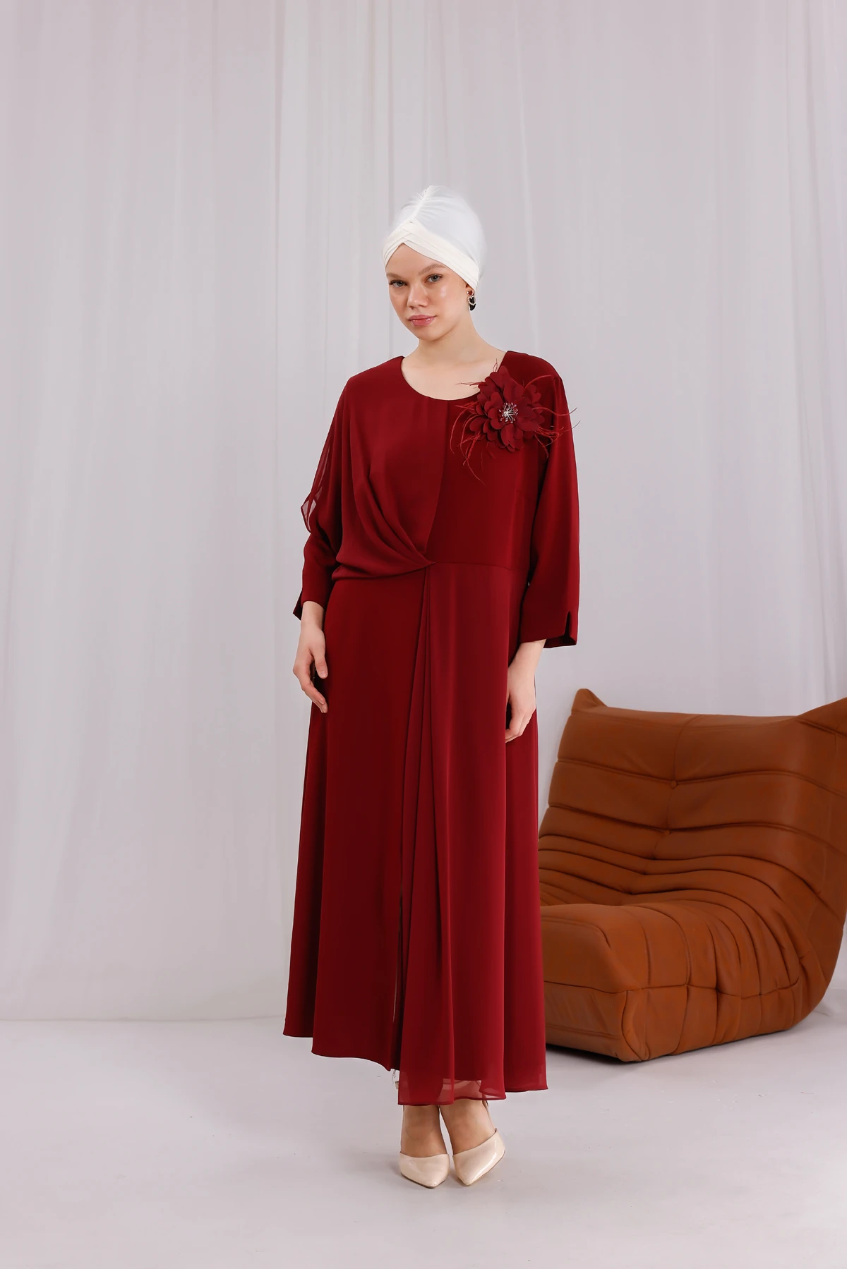 Flora Gül Aksesuar Detaylı Şifon Elbise 3262