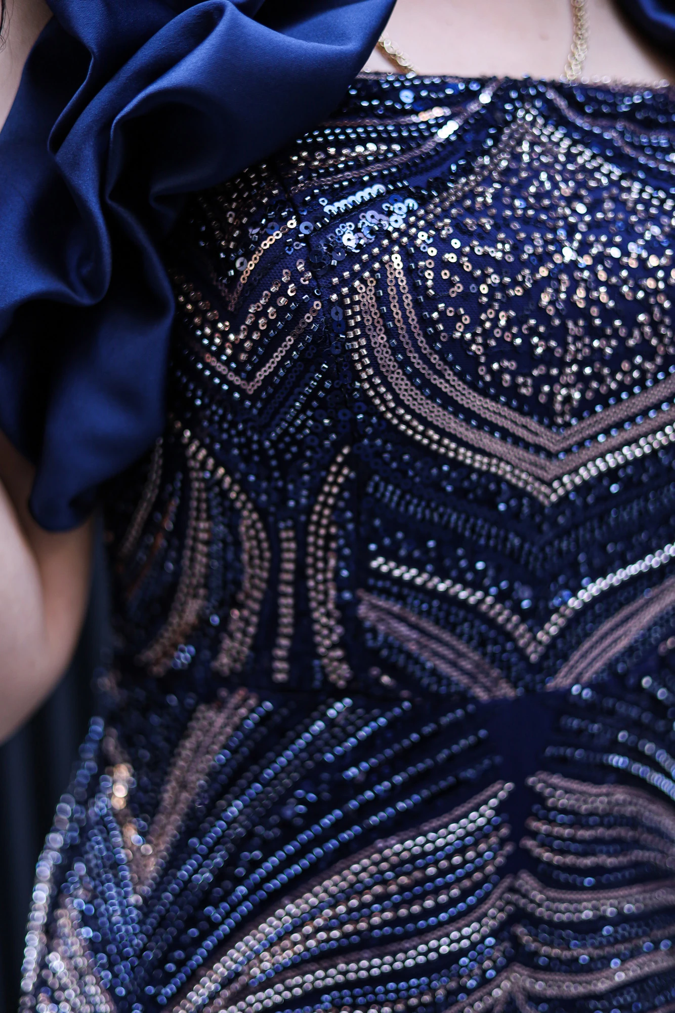 Royal Boncuklu Tüllü Uzun Abiye Elbise