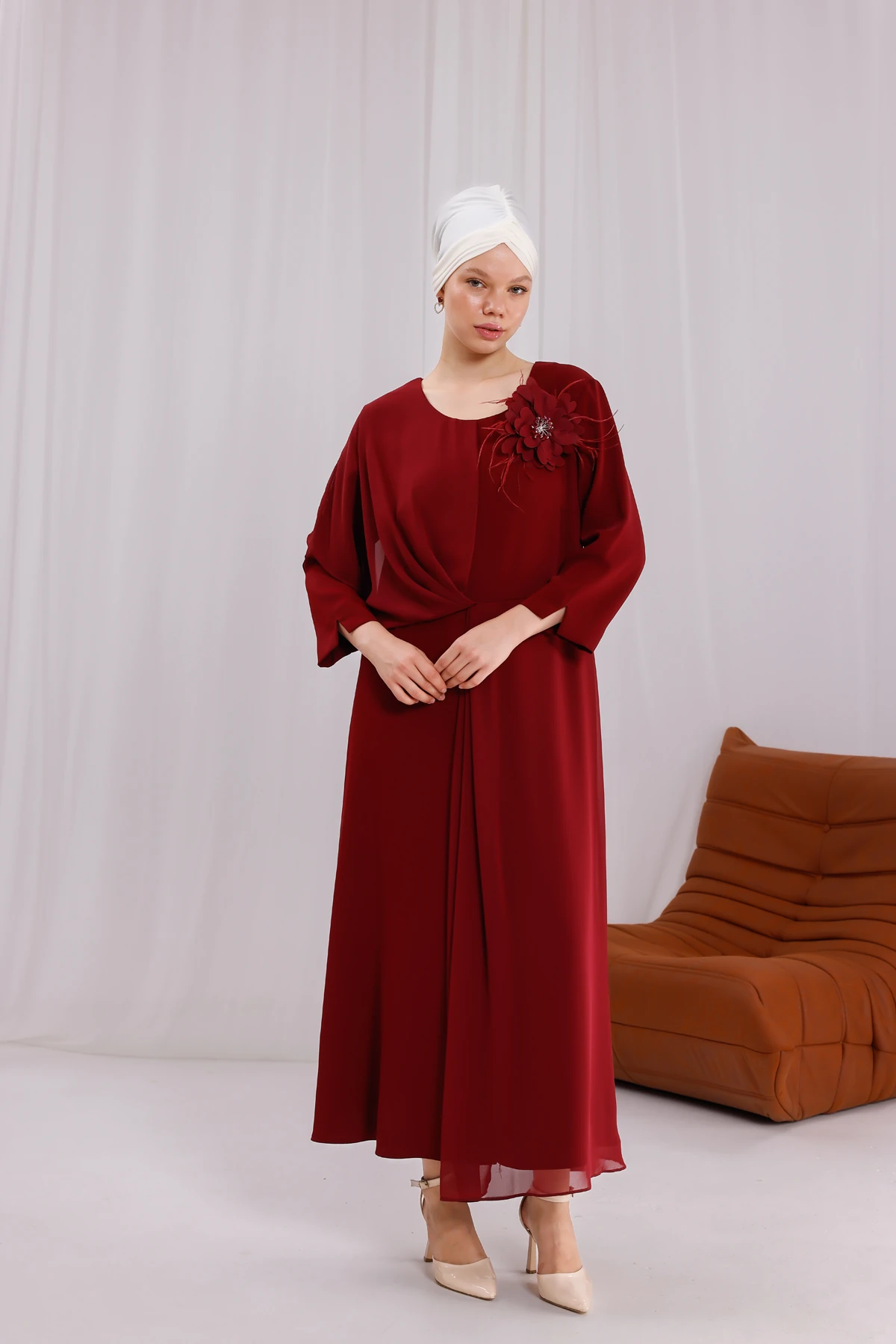 Flora Gül Aksesuar Detaylı Şifon Elbise 3262