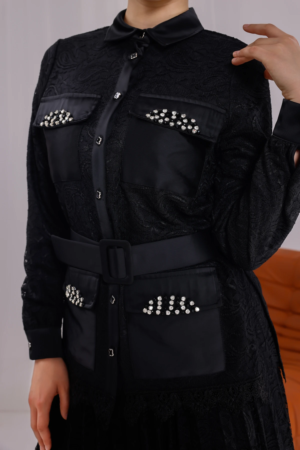 Duru Piliseli İşlemeli Takım – 3184