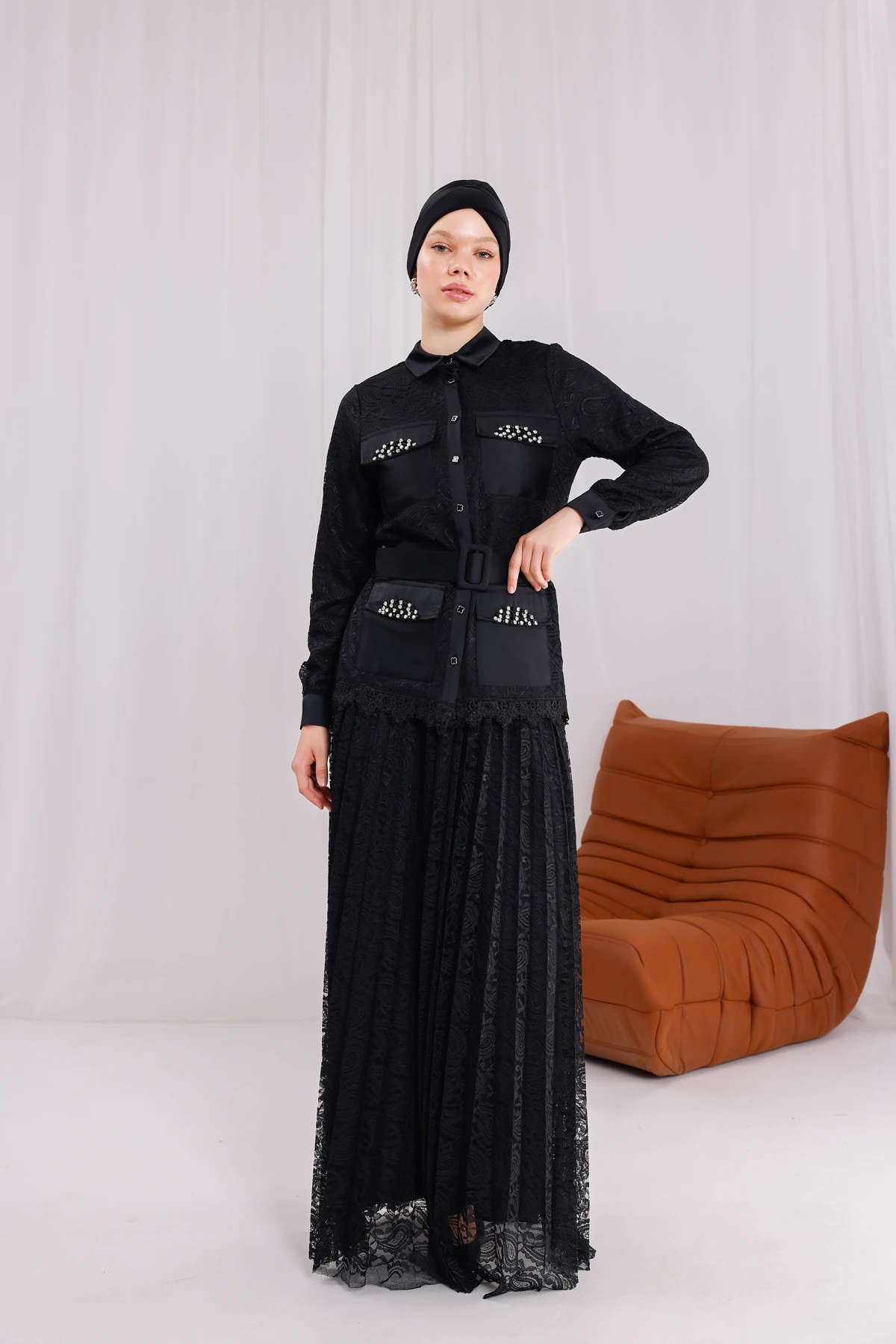 Duru Piliseli İşlemeli Takım – 3184