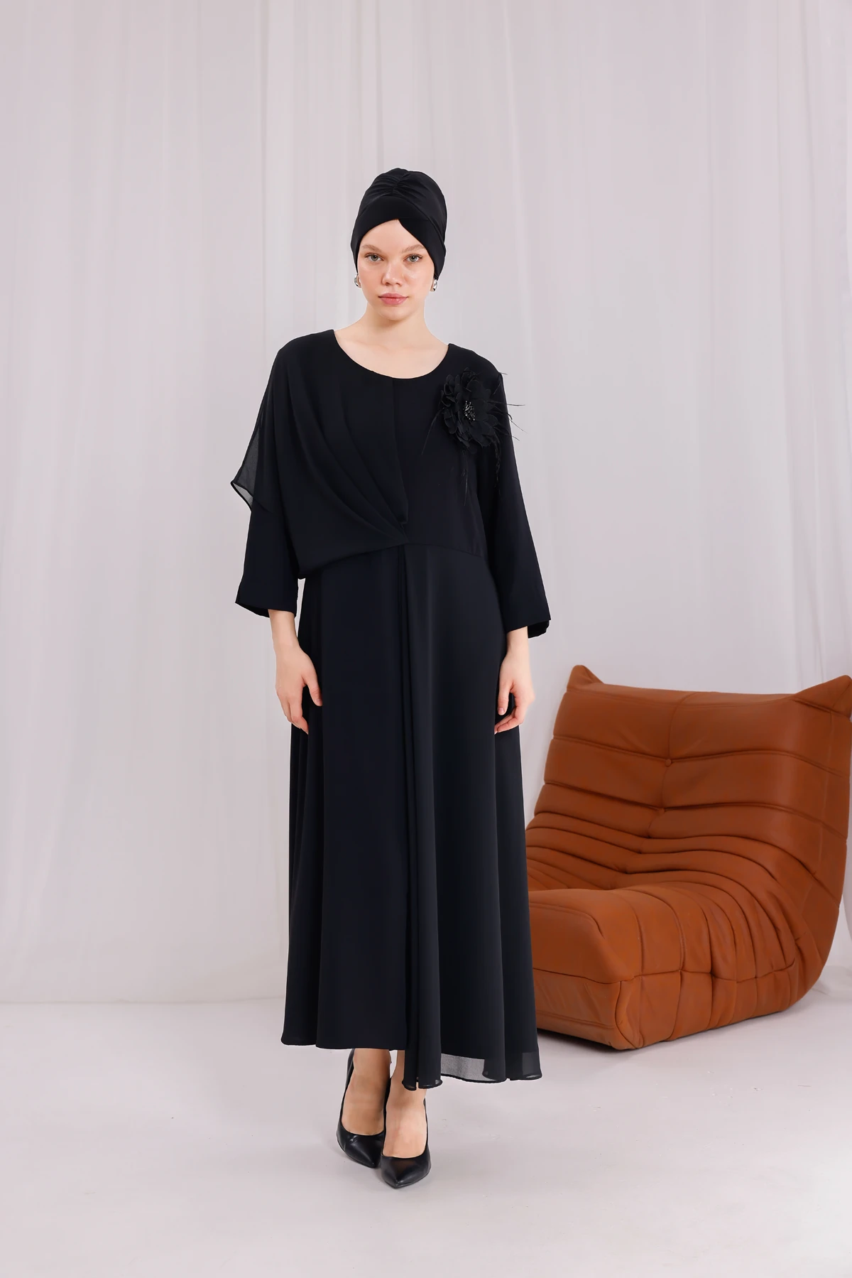 Flora Gül Aksesuar Detaylı Şifon Elbise 3262