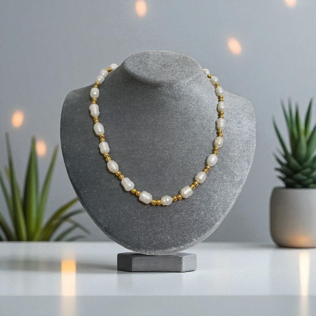 Natural Pearl Necklace Made with Premium-Quality Materials
