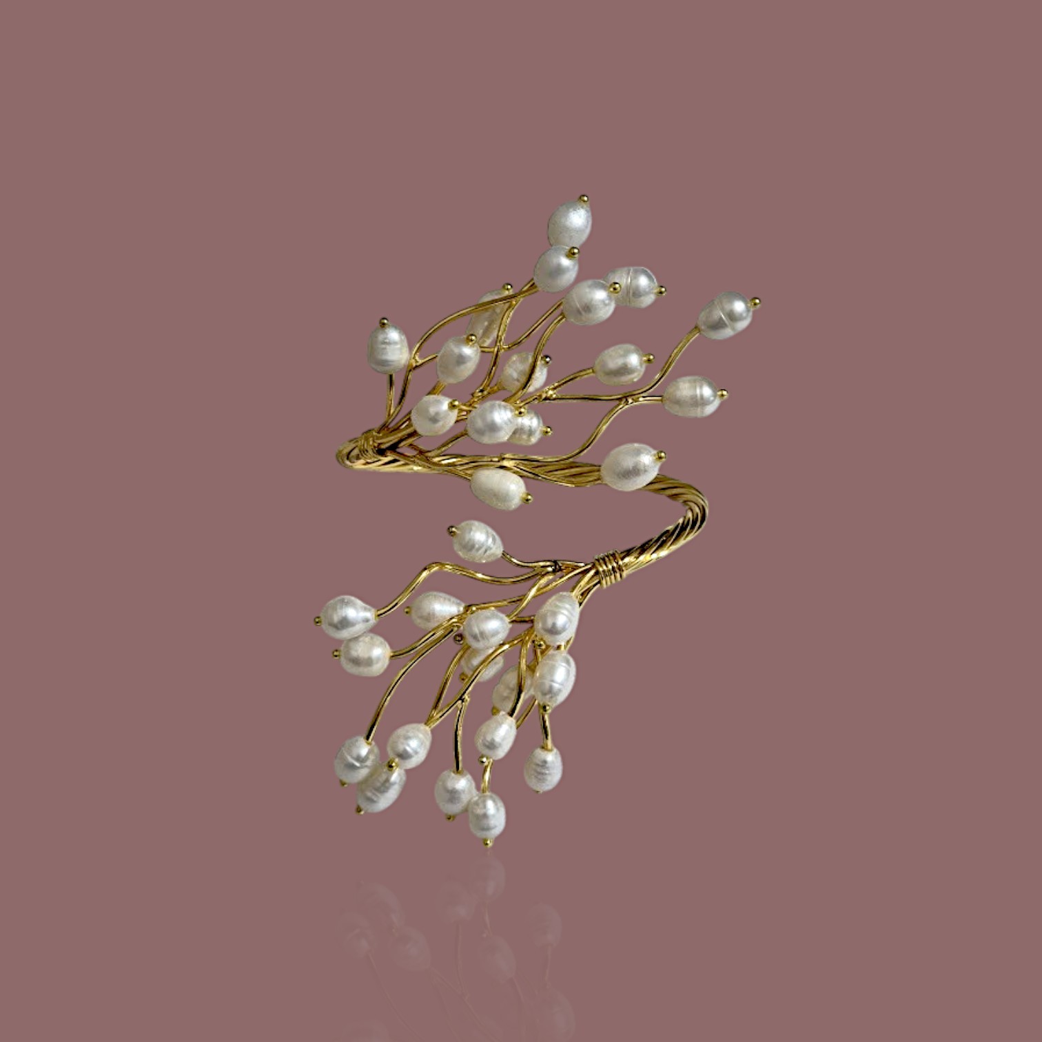 Artisanal Pearl Bracelet – Unique Handmade Design