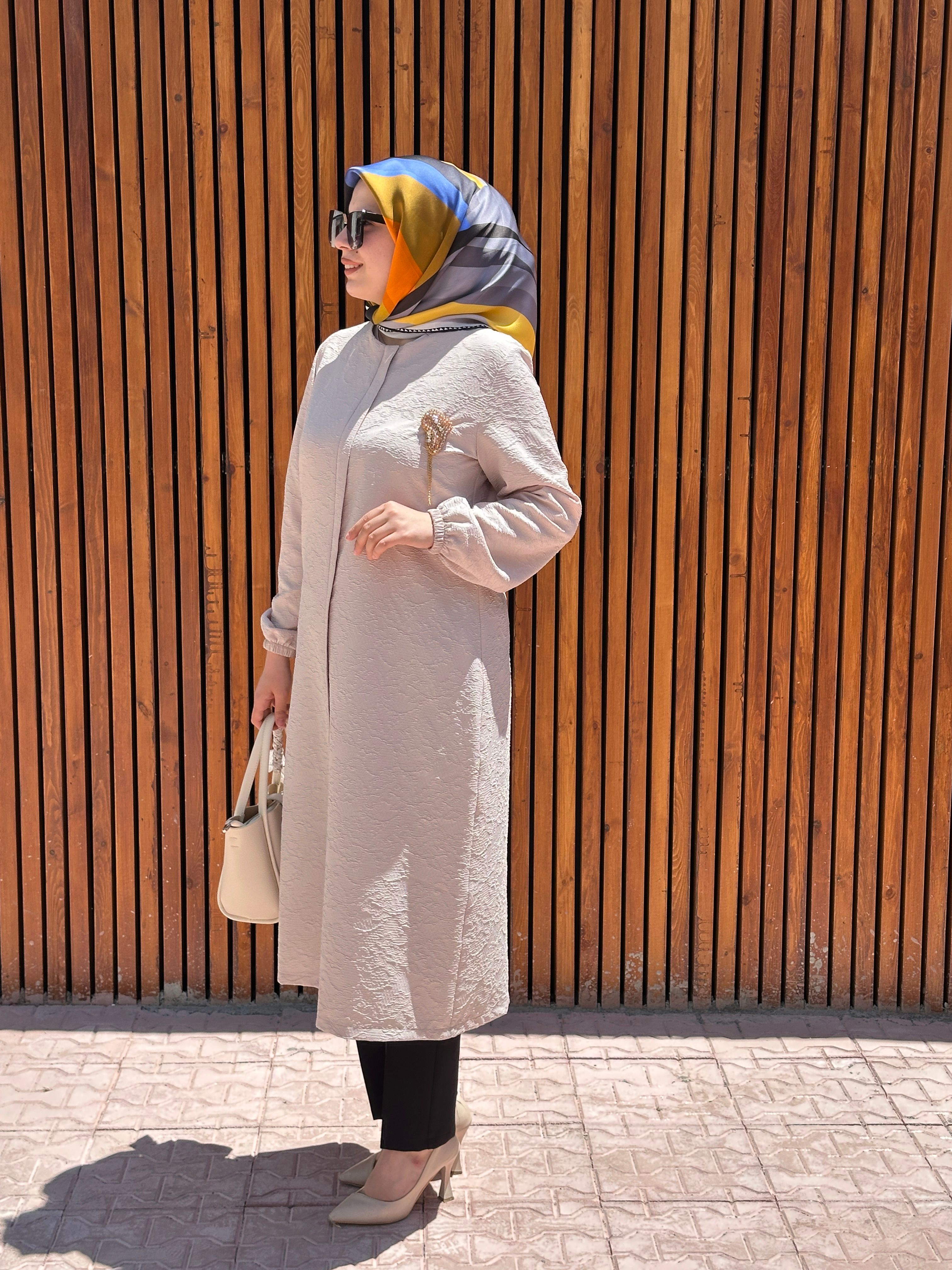 Broşlu Giy Çık 4919