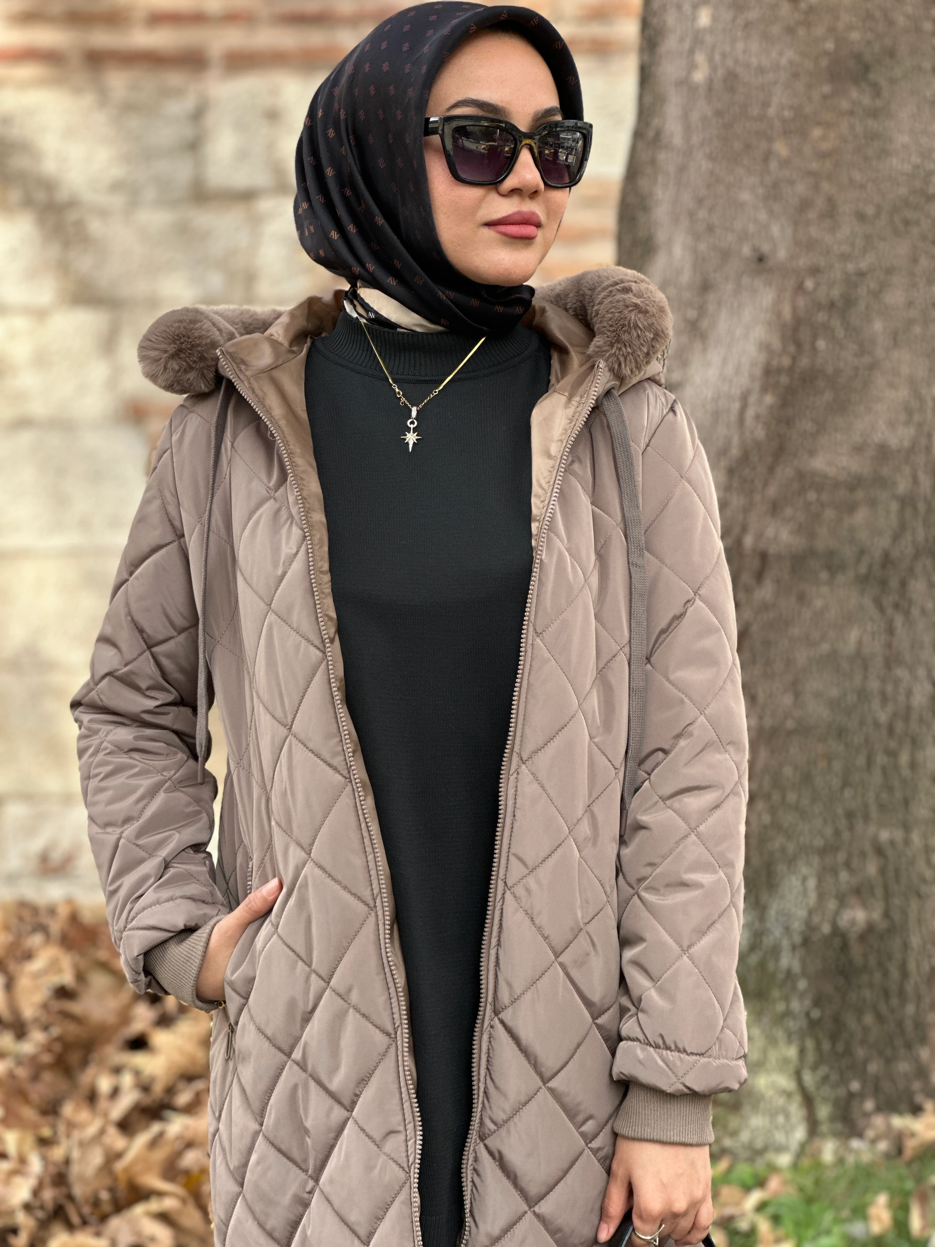 Trend Kapitone Kap  25KT702 