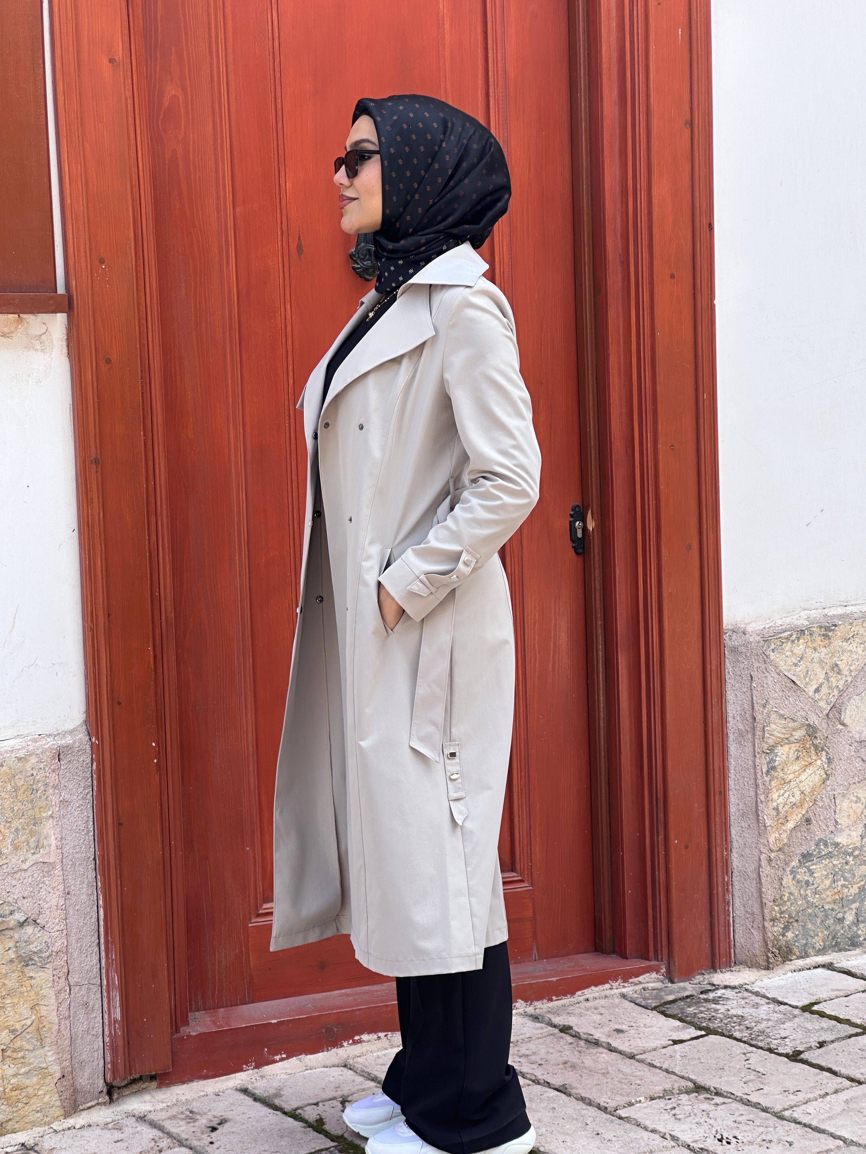Yanları Çıtlı Trenç tk359