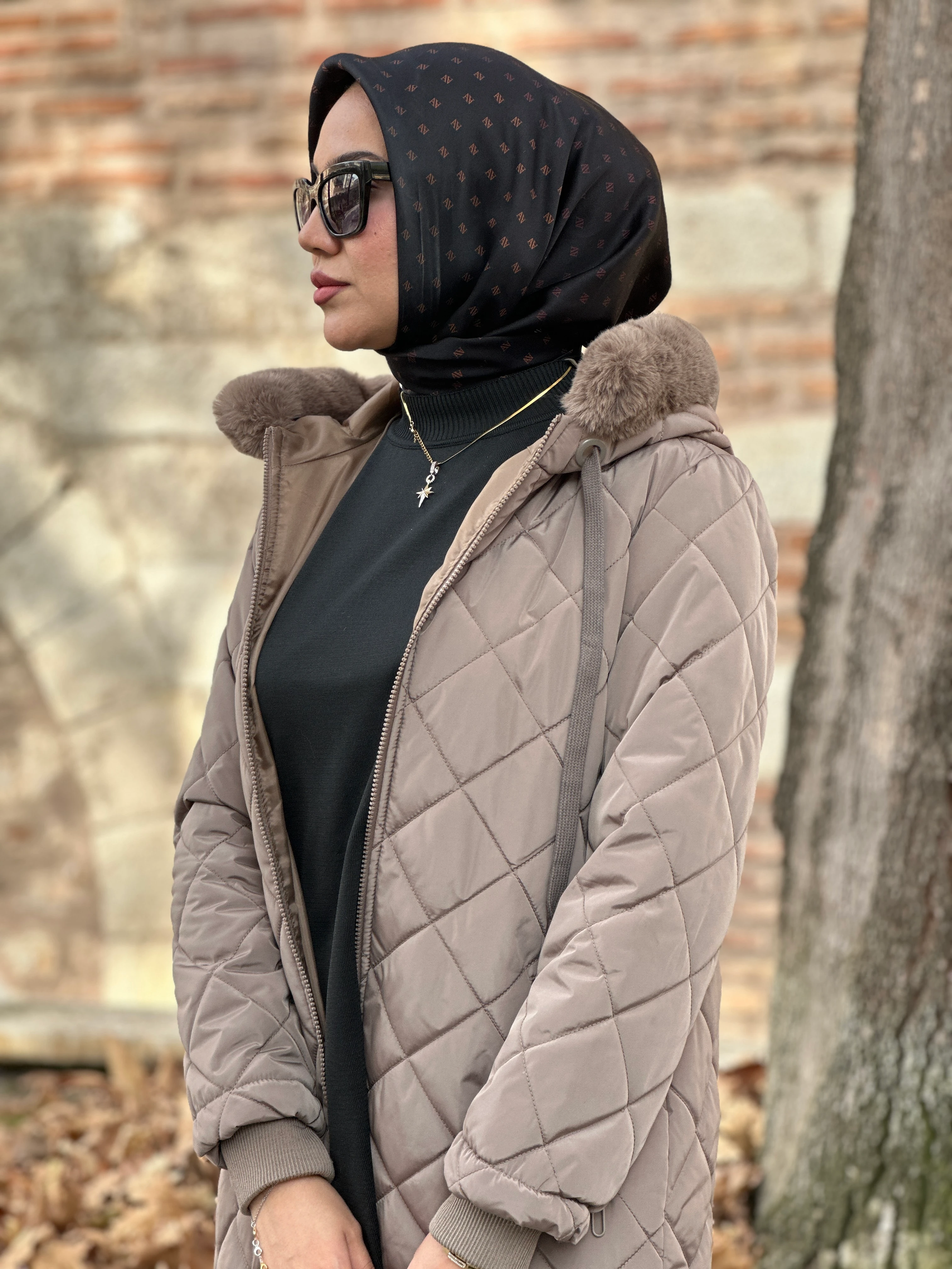 Trend Kapitone Kap  25KT702 