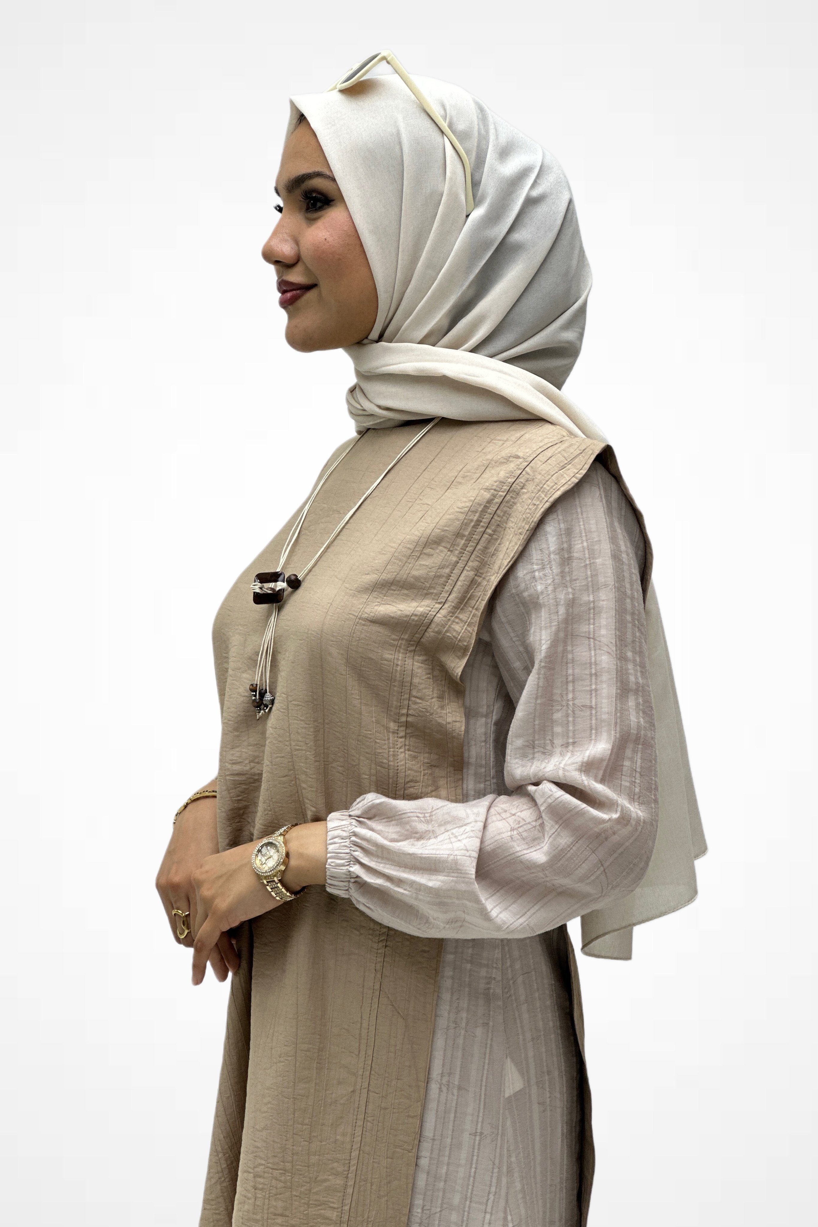 Kolyeli Takım 2054