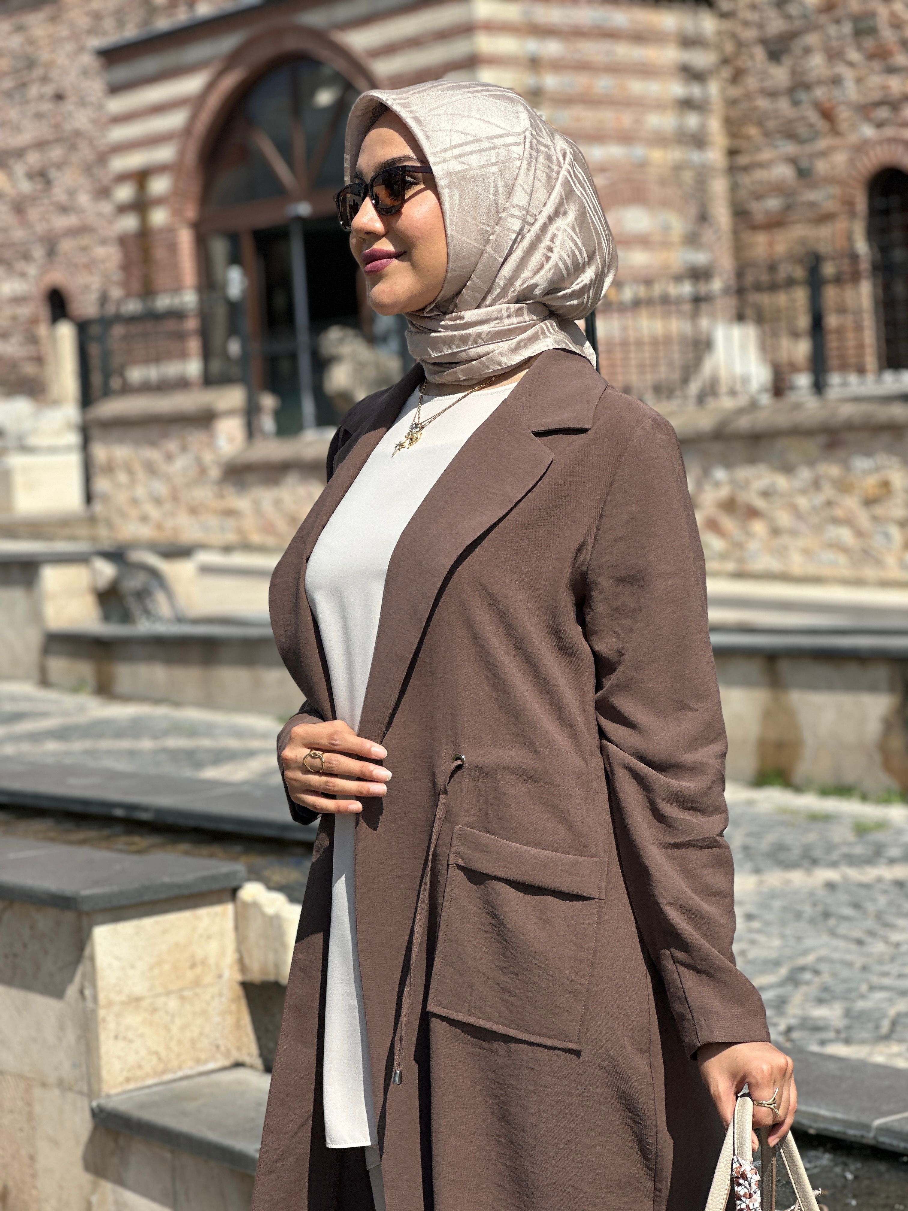 Bel Bağlamalı Giy Çık 2016