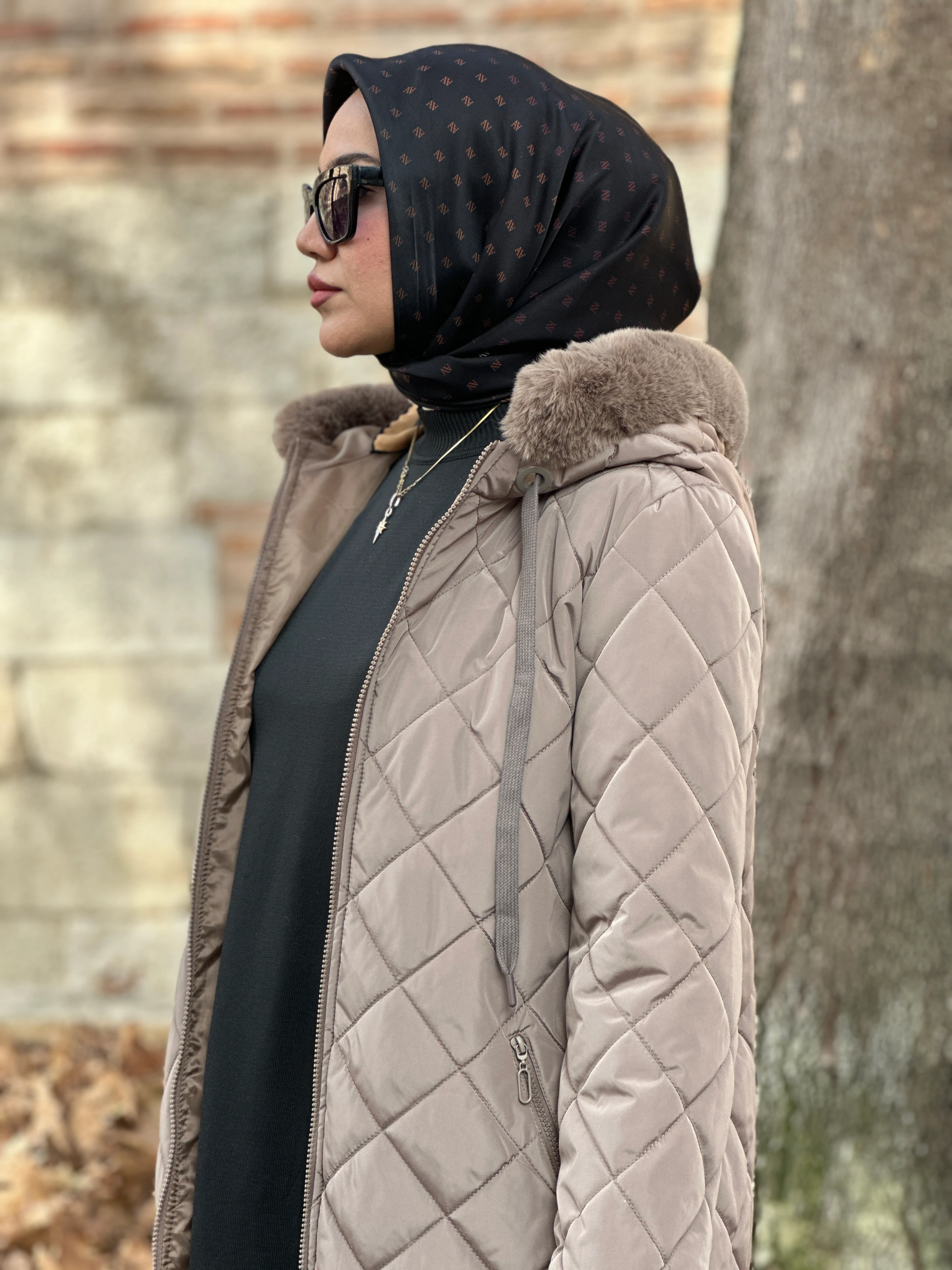 Trend Kapitone Kap  25KT702 