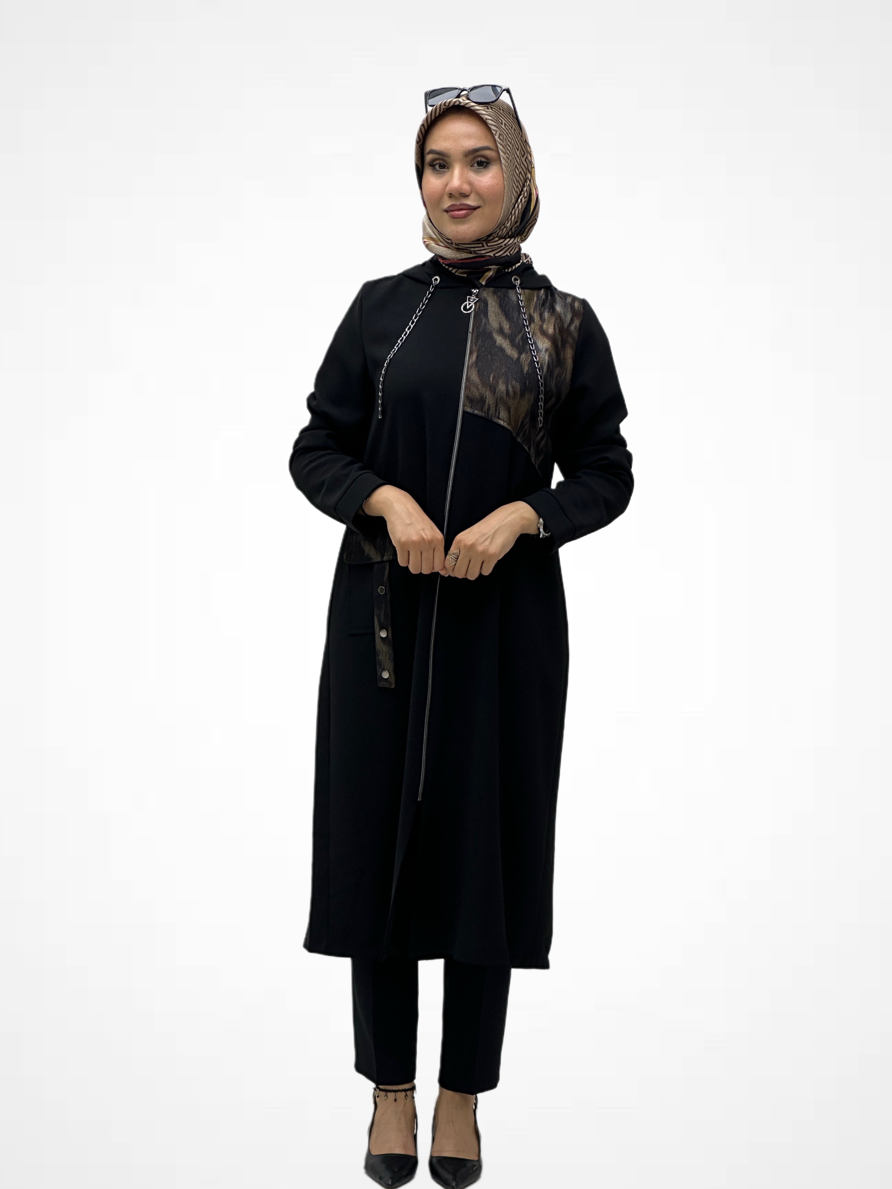 ÇINAR ÖZKAN ZİNCİRLİ GİYÇIK 2003