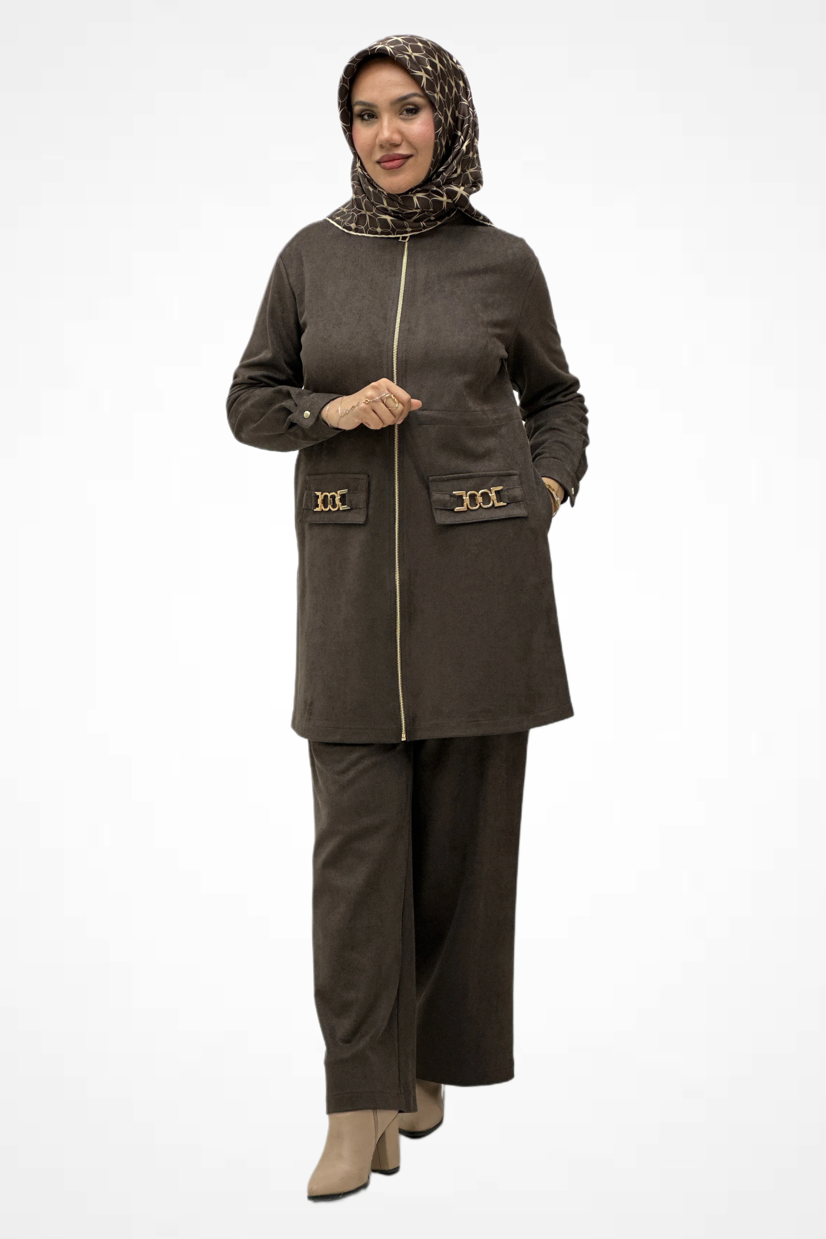 Gold Zincir Detaylı Takım 