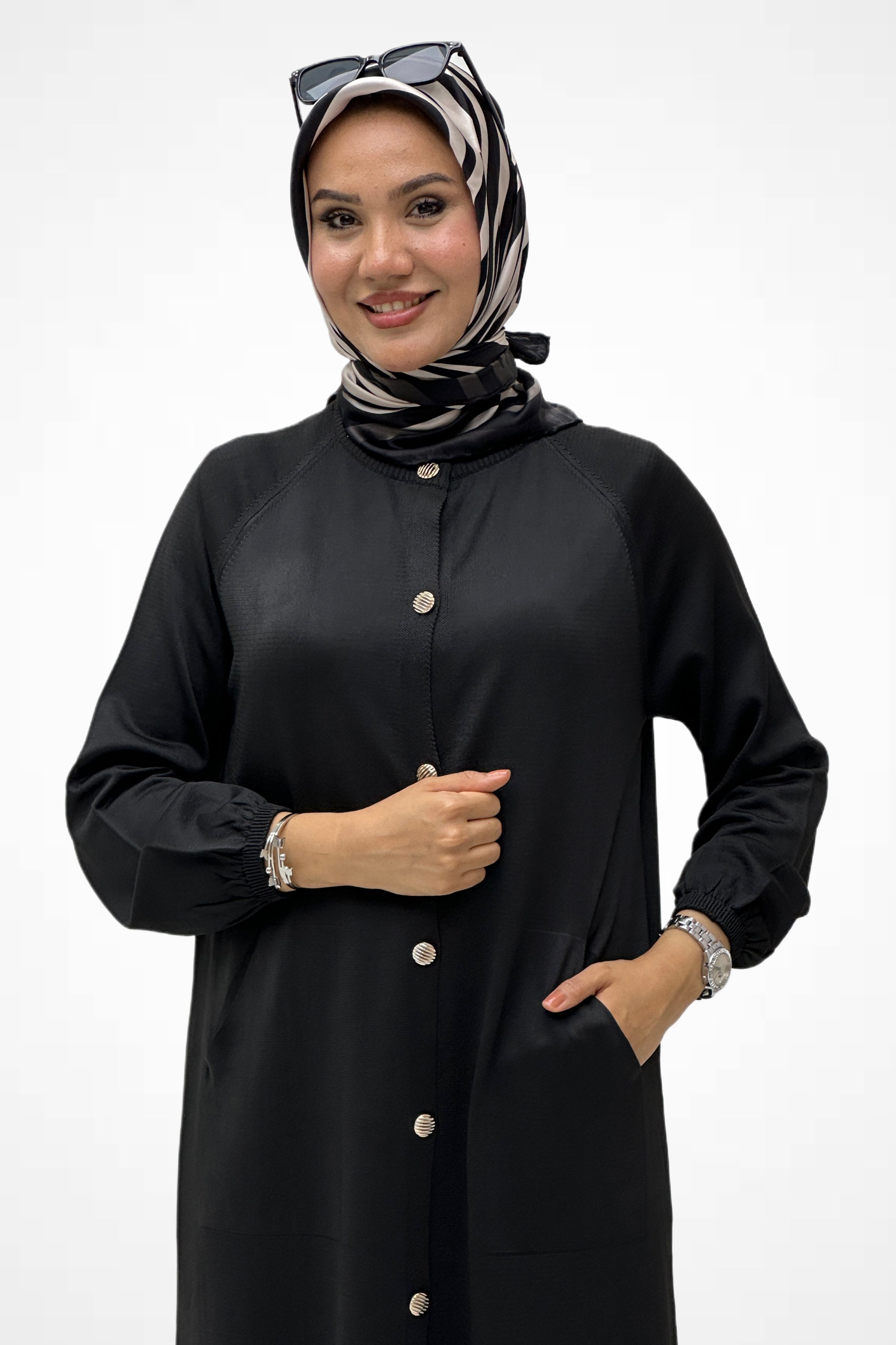 Metal Düğmeli Cepli Hırka 35189