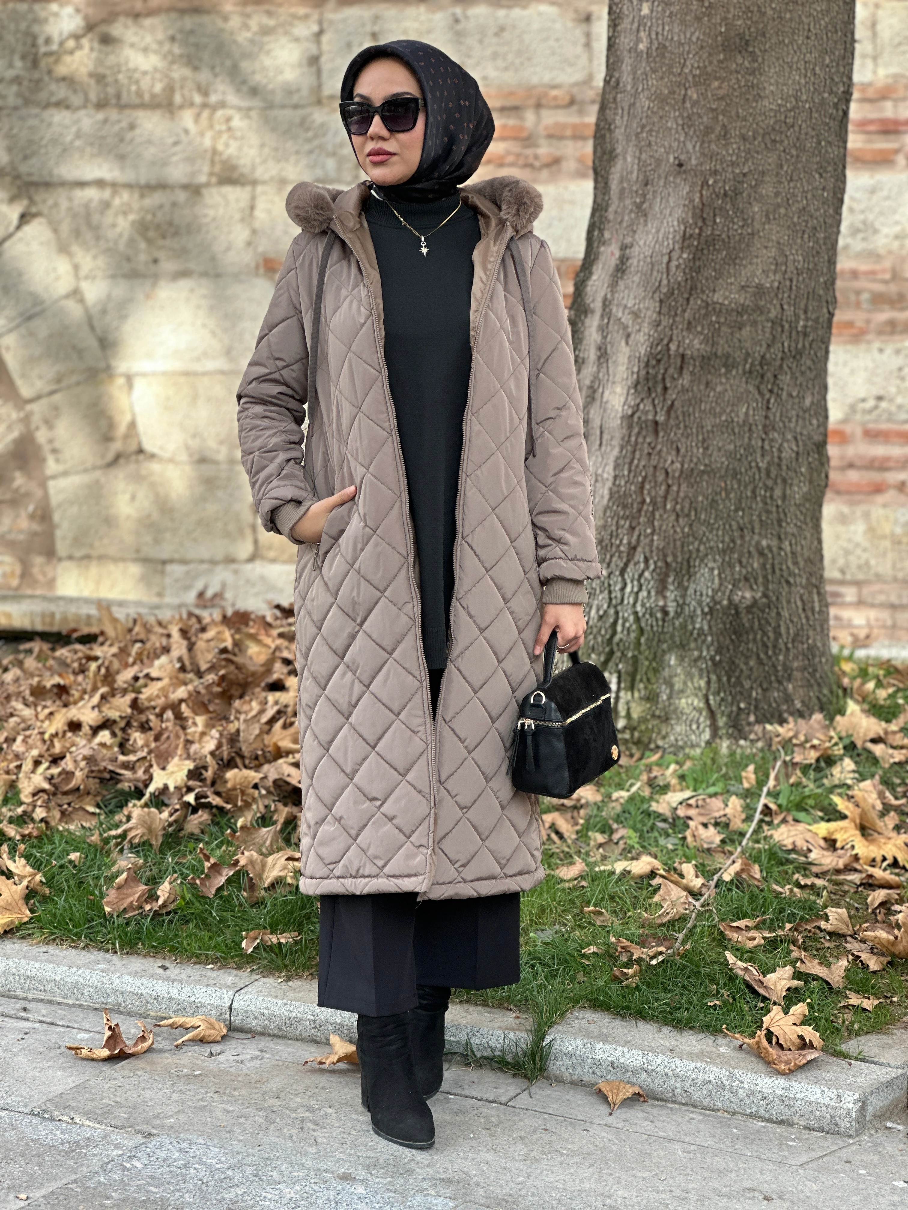 Trend Kapitone Kap  25KT702 