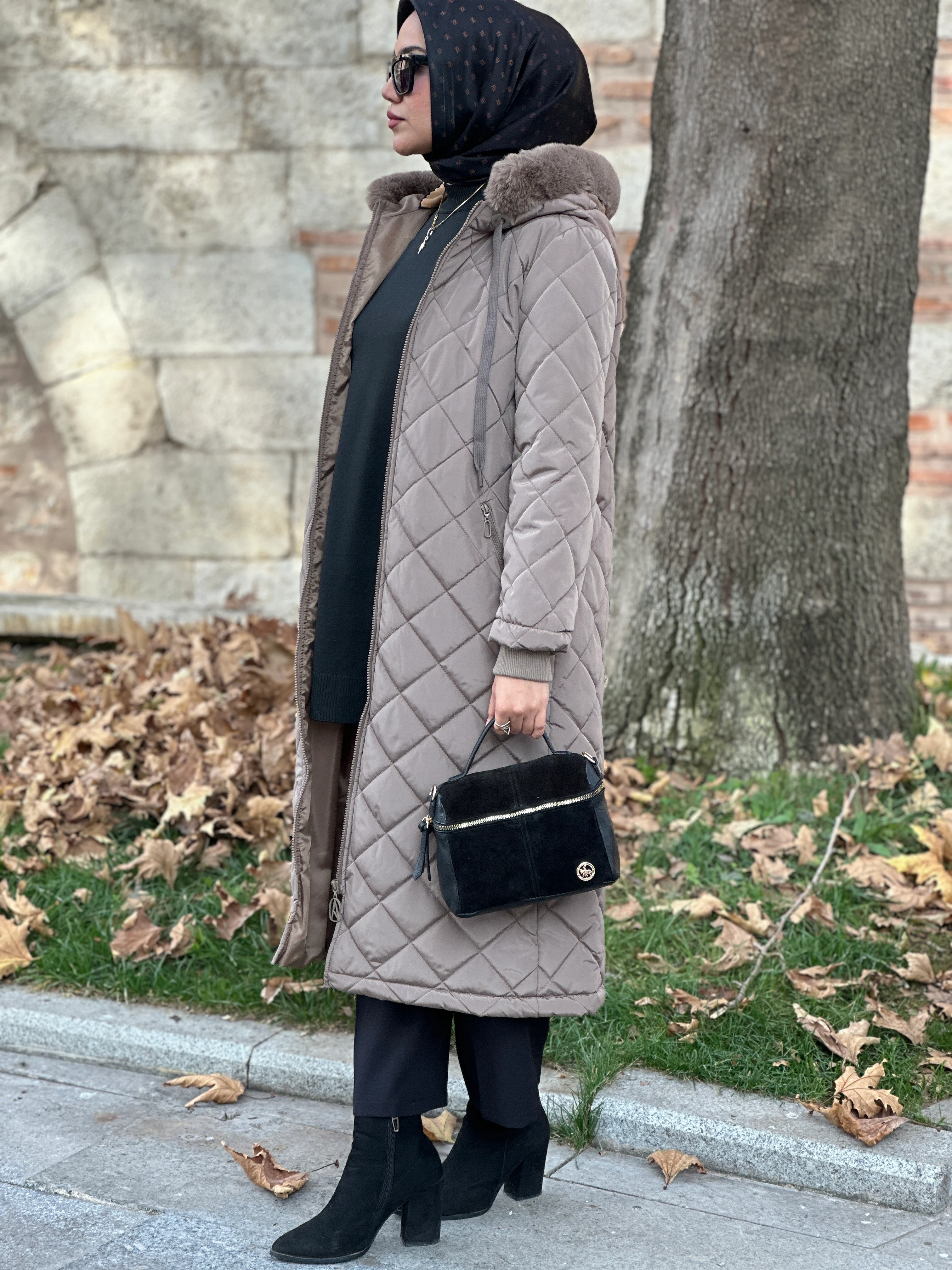 Trend Kapitone Kap  25KT702 