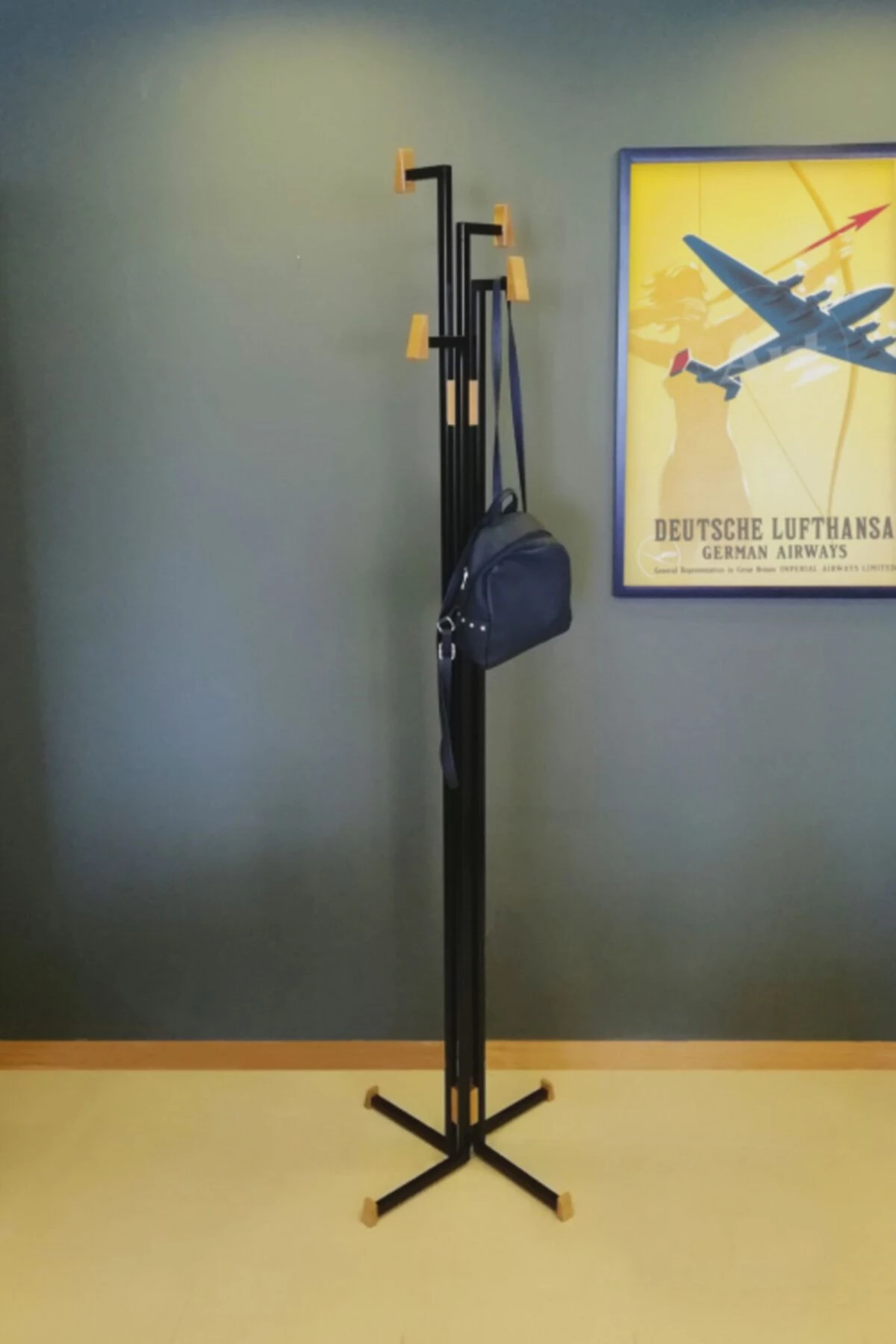 Metal Ayaklı Askılık