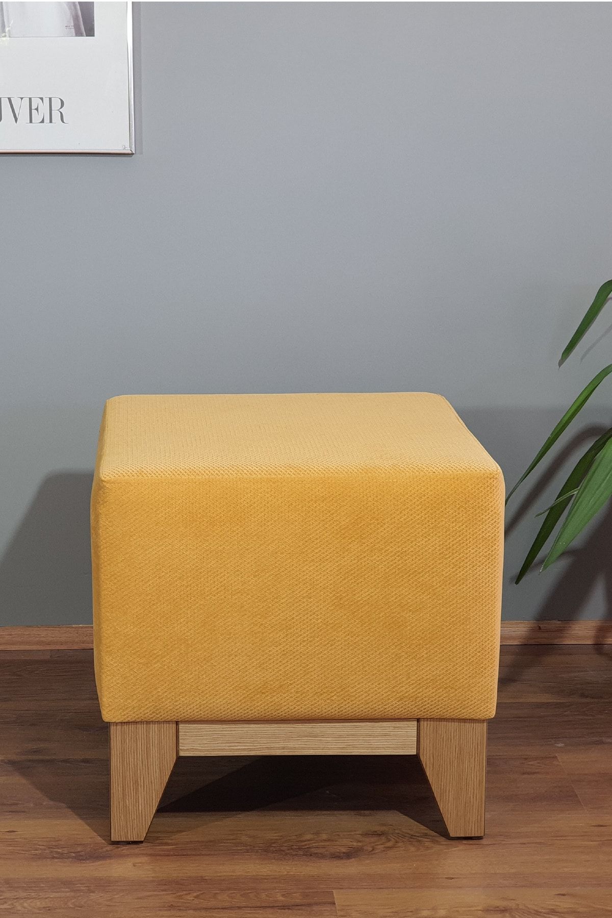 Kare Puf 46 X 46 - Koyu Sarı