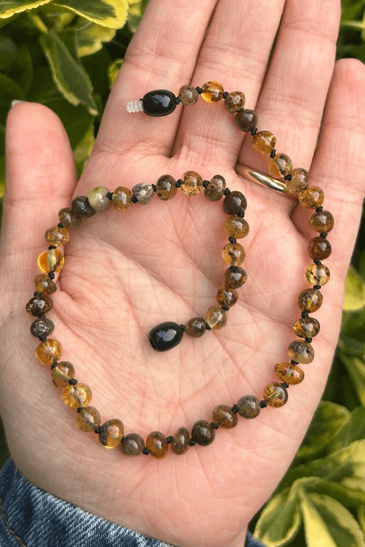 Kehribar Bebek Kolyesi Fosil Model