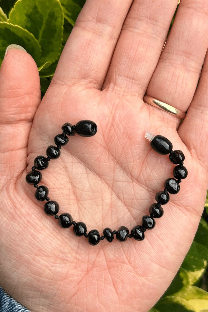 Kehribar Bebek Bilekliği Vişne Model