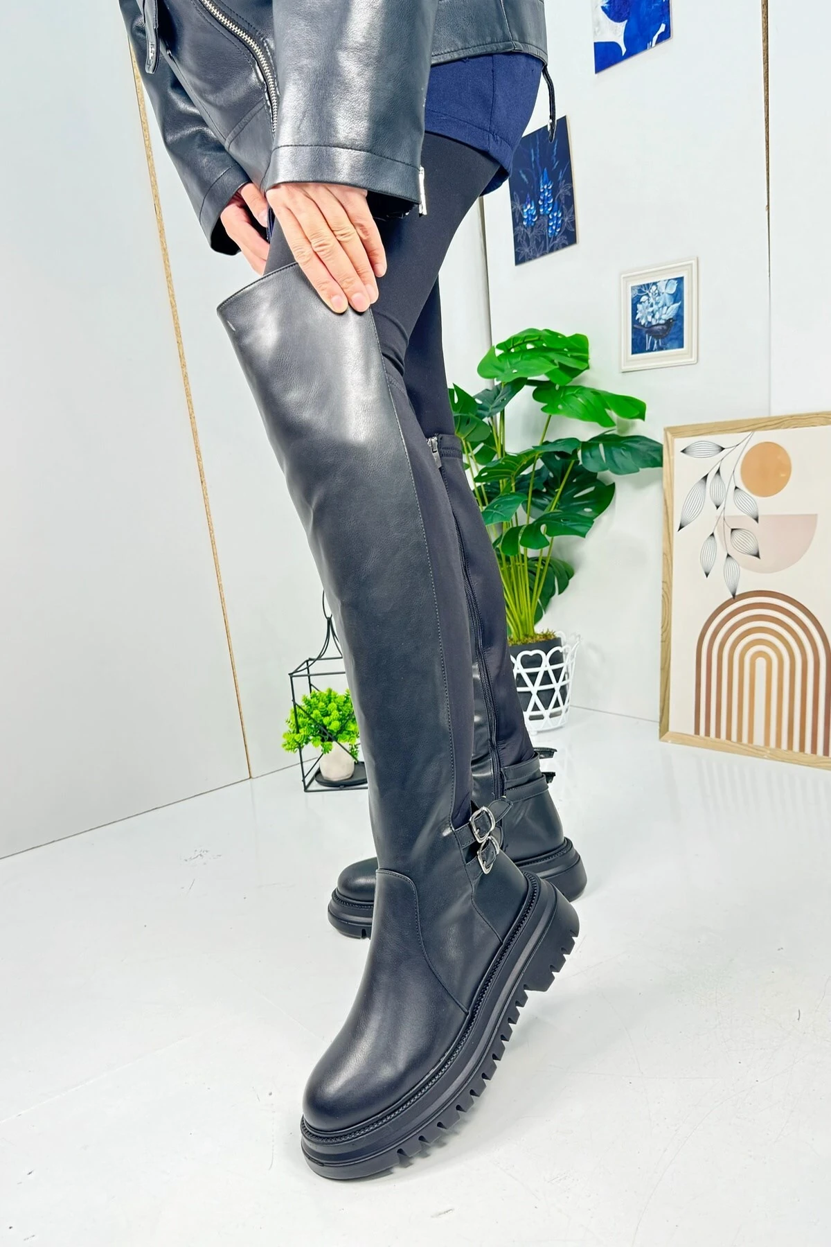 Günlük Kadın Çizme Kalın Tırtıklı Taban Dalgıç Kumaş Tokalı Dizüstü Fermuarlı Oval Burunlu 367