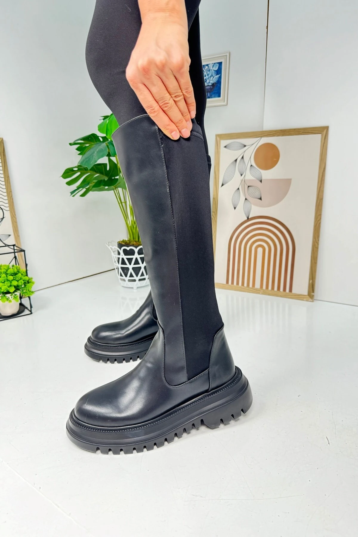 Günlük Kadın Çizme Kalın Tırtıklı Taban Dalgıç Kumaş Esnek Diz Altı Fermuarlı Oval Burunlu Rahat 365
