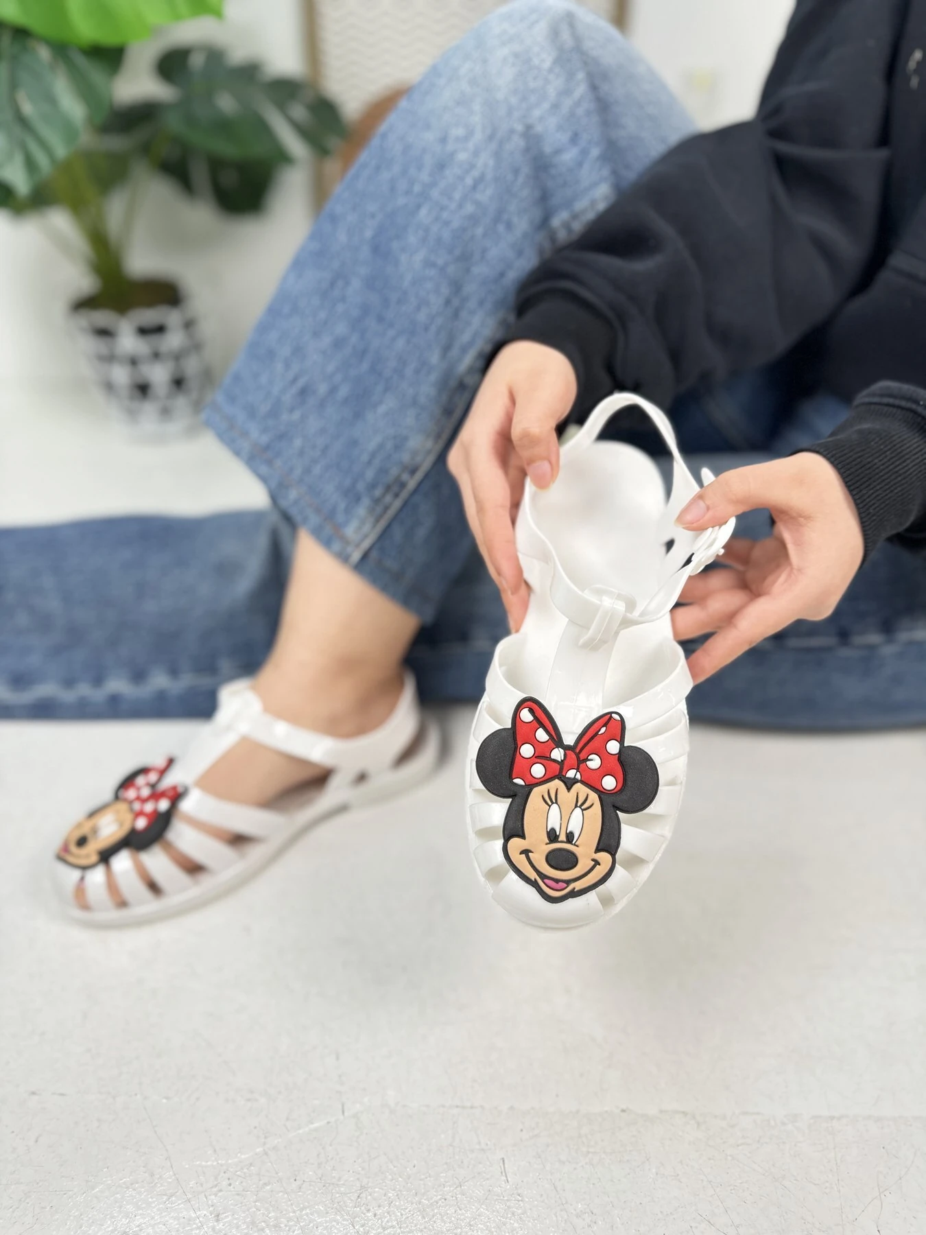 Kadın Çocuk Mınnıe Mouse Deniz Ayakkabı Plaj Havuz Jel Görünüm Şeritli Kaydırmaz Taban Sandalet 310