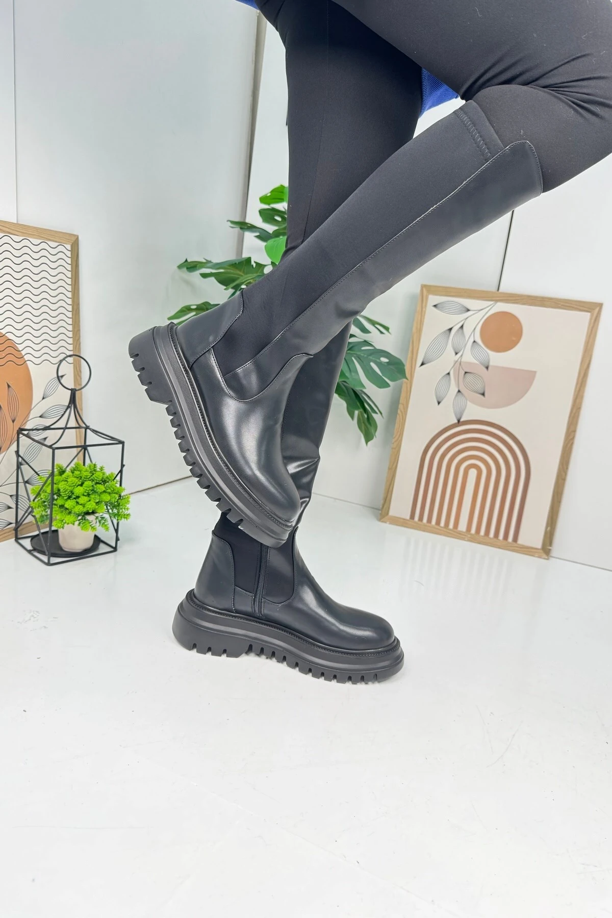 Günlük Kadın Çizme Kalın Tırtıklı Taban Dalgıç Kumaş Esnek Diz Altı Fermuarlı Oval Burunlu Rahat 365