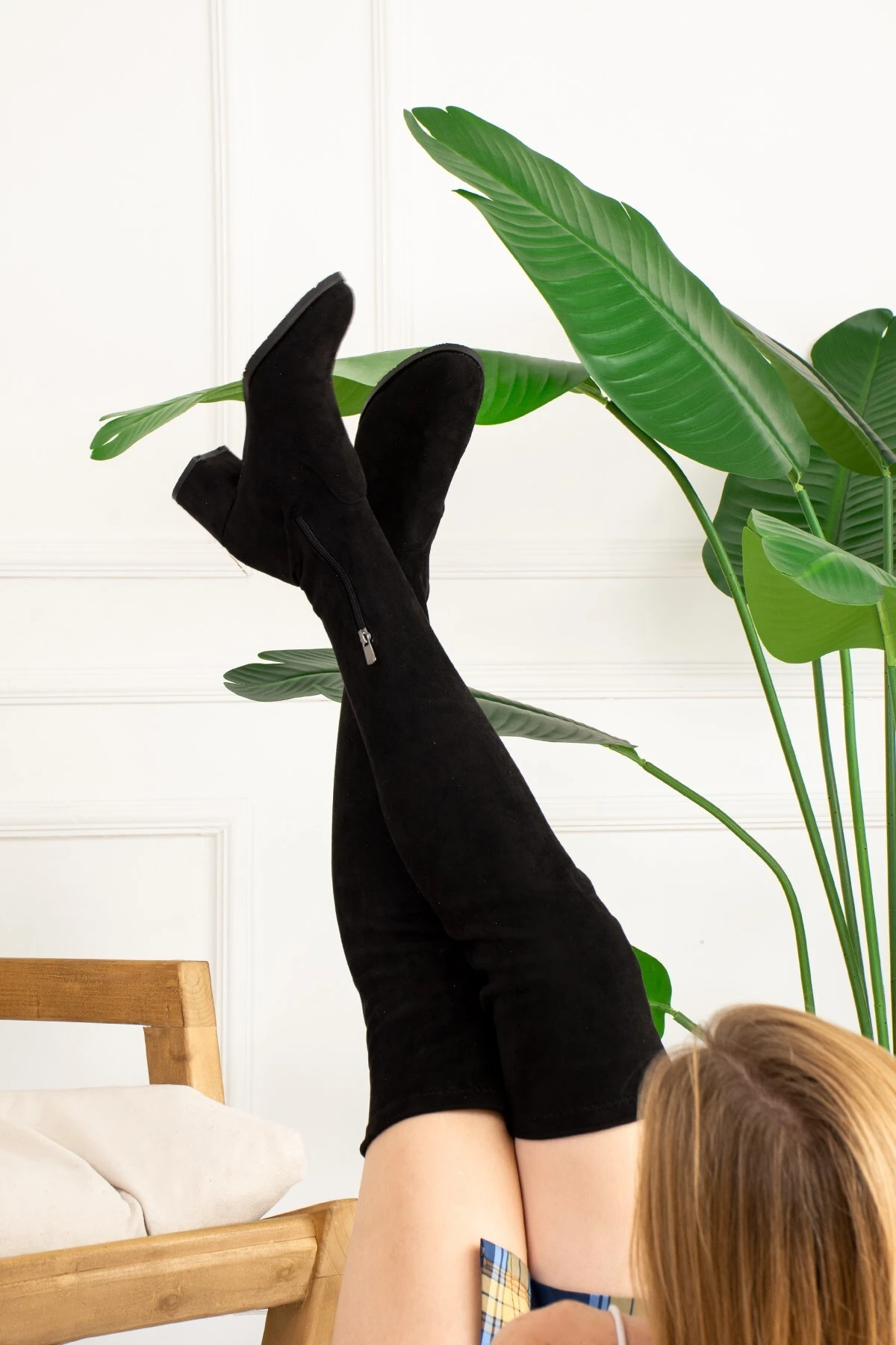 Allyup Günlük Siyah Streç Çorap Süet Kalın Topuk Diz Üstü Kadın Çizme Fermuarlı Bağcıklı Dizüstü Bot 173