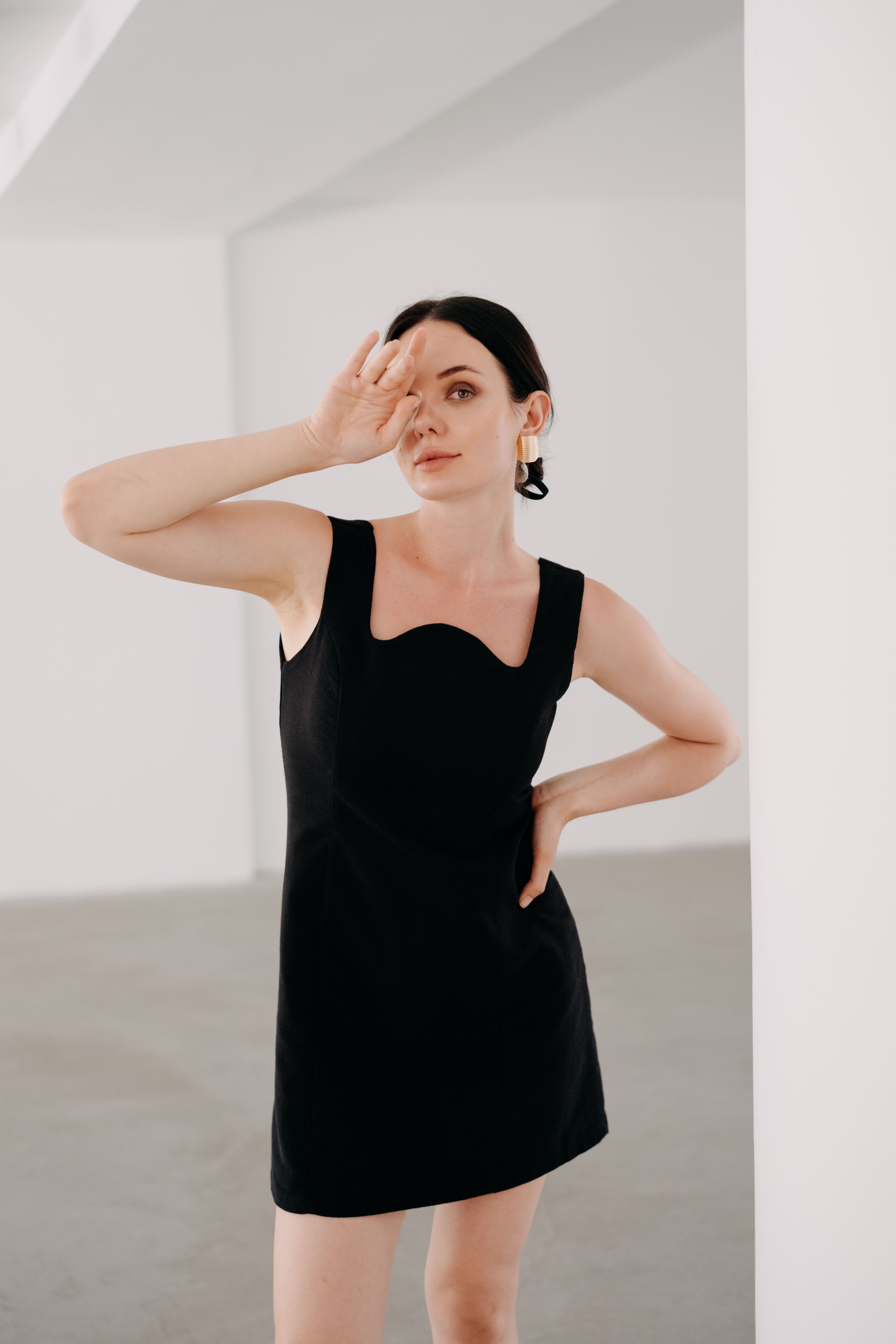 Kylie Black Elbise