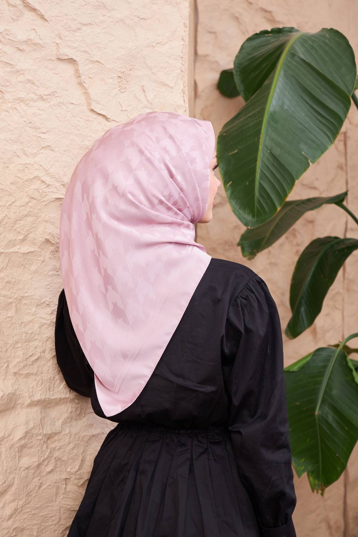 Kazayağı Jakarlı Eşarp Pudra 9901-22